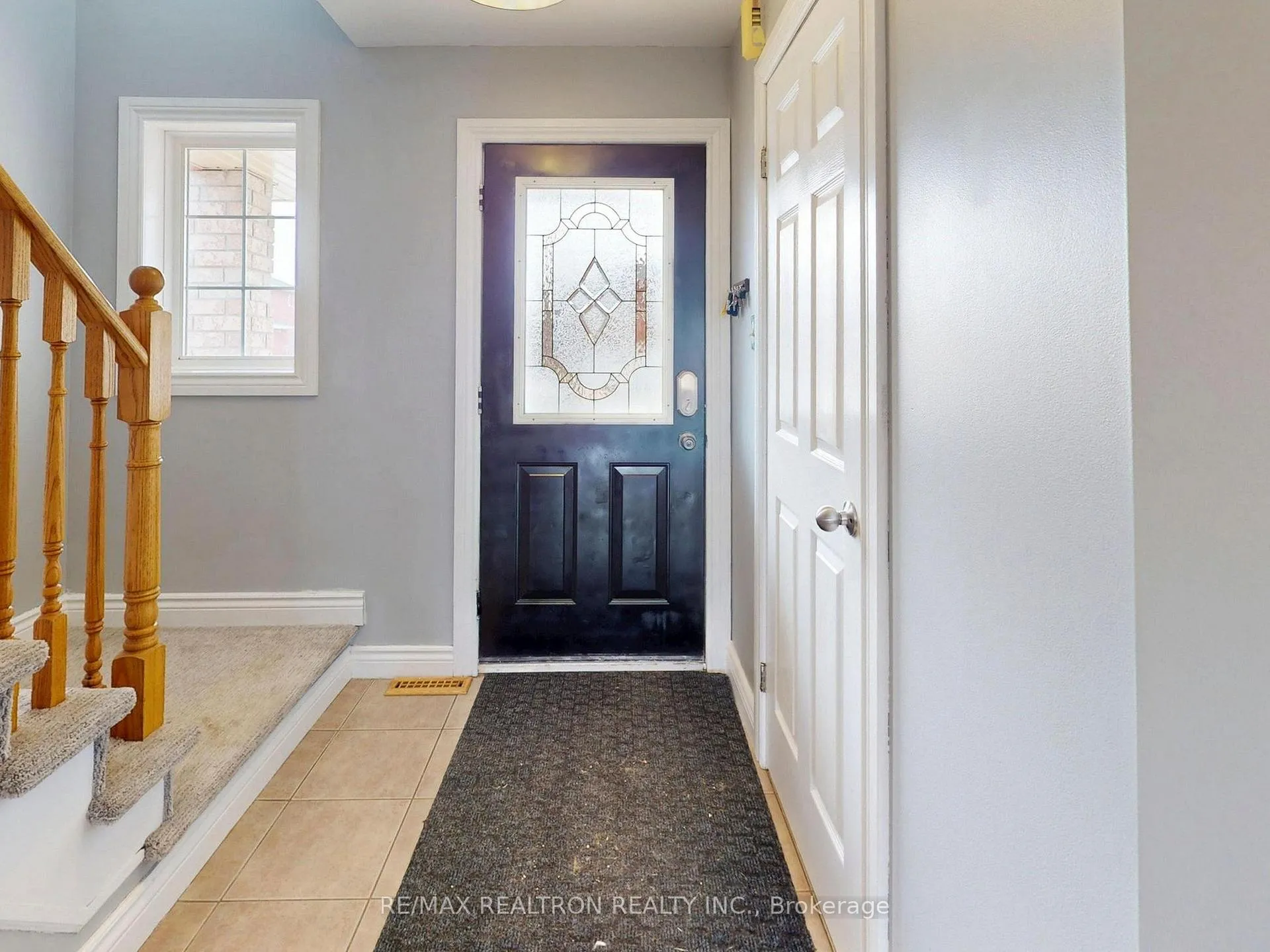 Photo 7 of 2264 Jack Crescent, Innisfil, Alcona — HOMEH