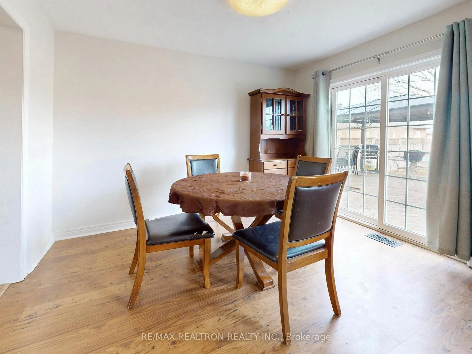 Photo 14 of 2264 Jack Crescent, Innisfil, Alcona — HOMEH