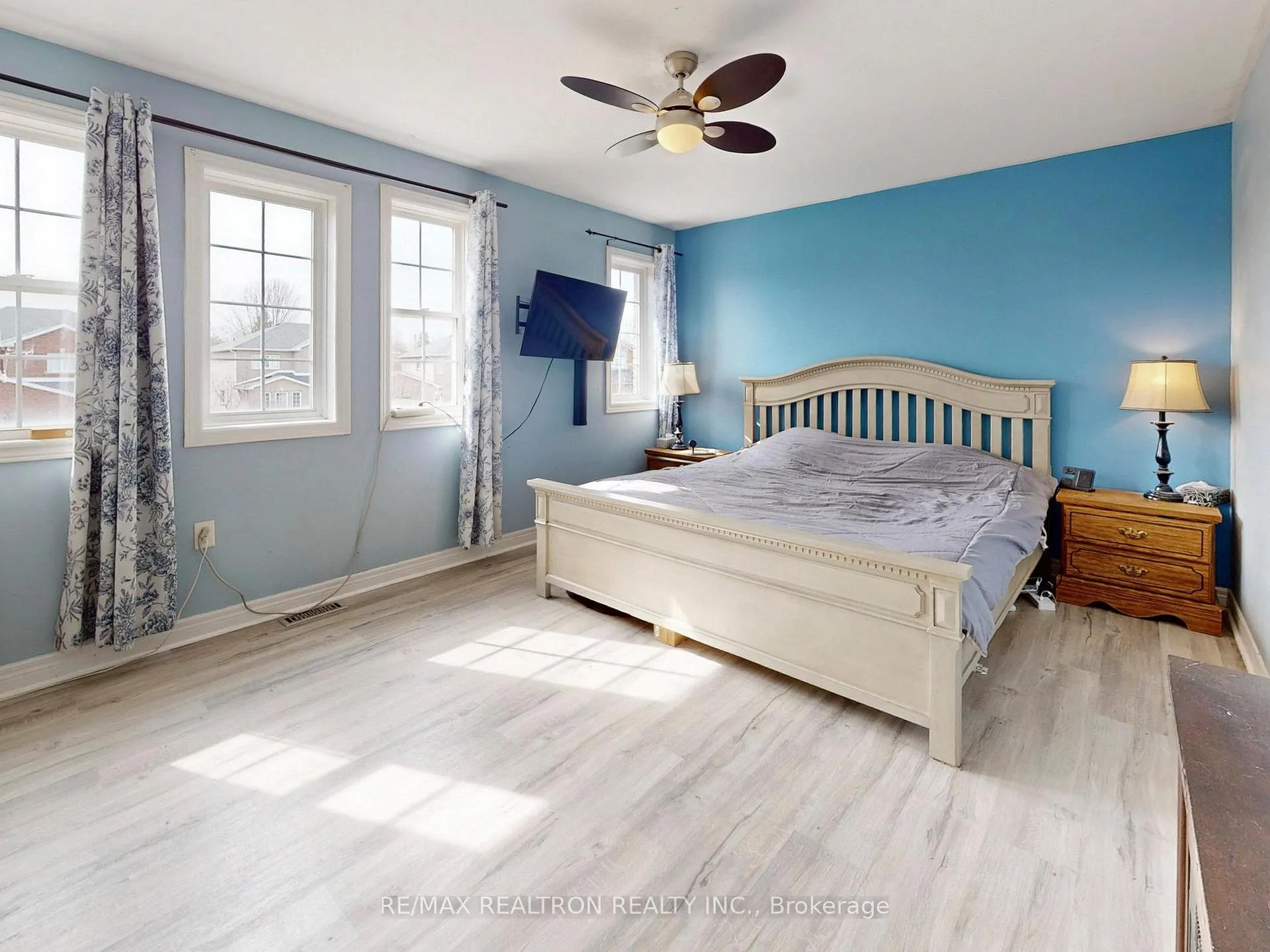 Photo 21 of 2264 Jack Crescent, Innisfil, Alcona — HOMEH