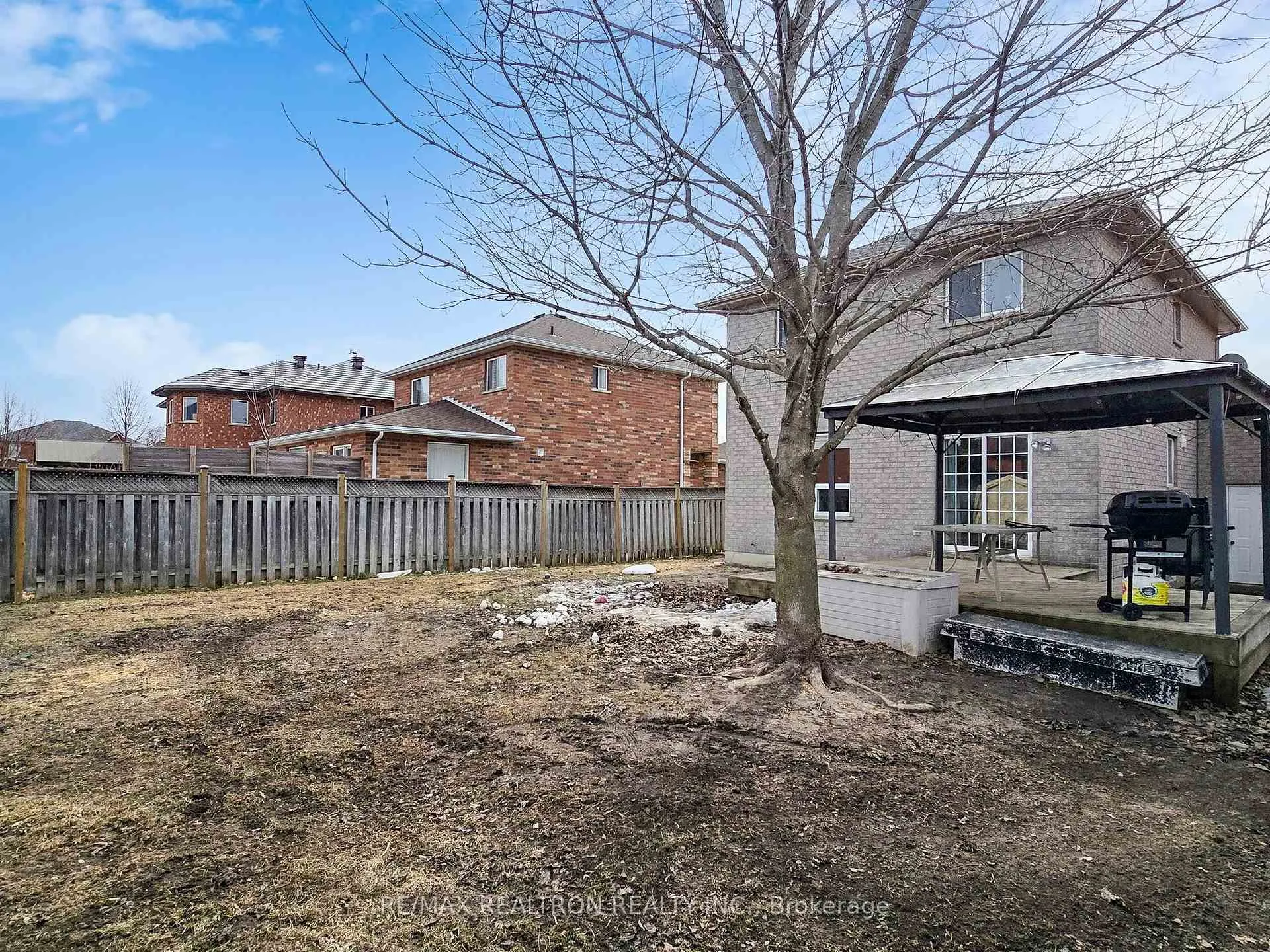 Photo 35 of 2264 Jack Crescent, Innisfil, Alcona — HOMEH
