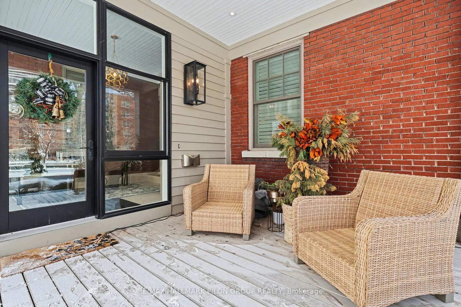 Photo 2 of 446 Highland Avenue, Ottawa, McKellar/Highland — HOMEH