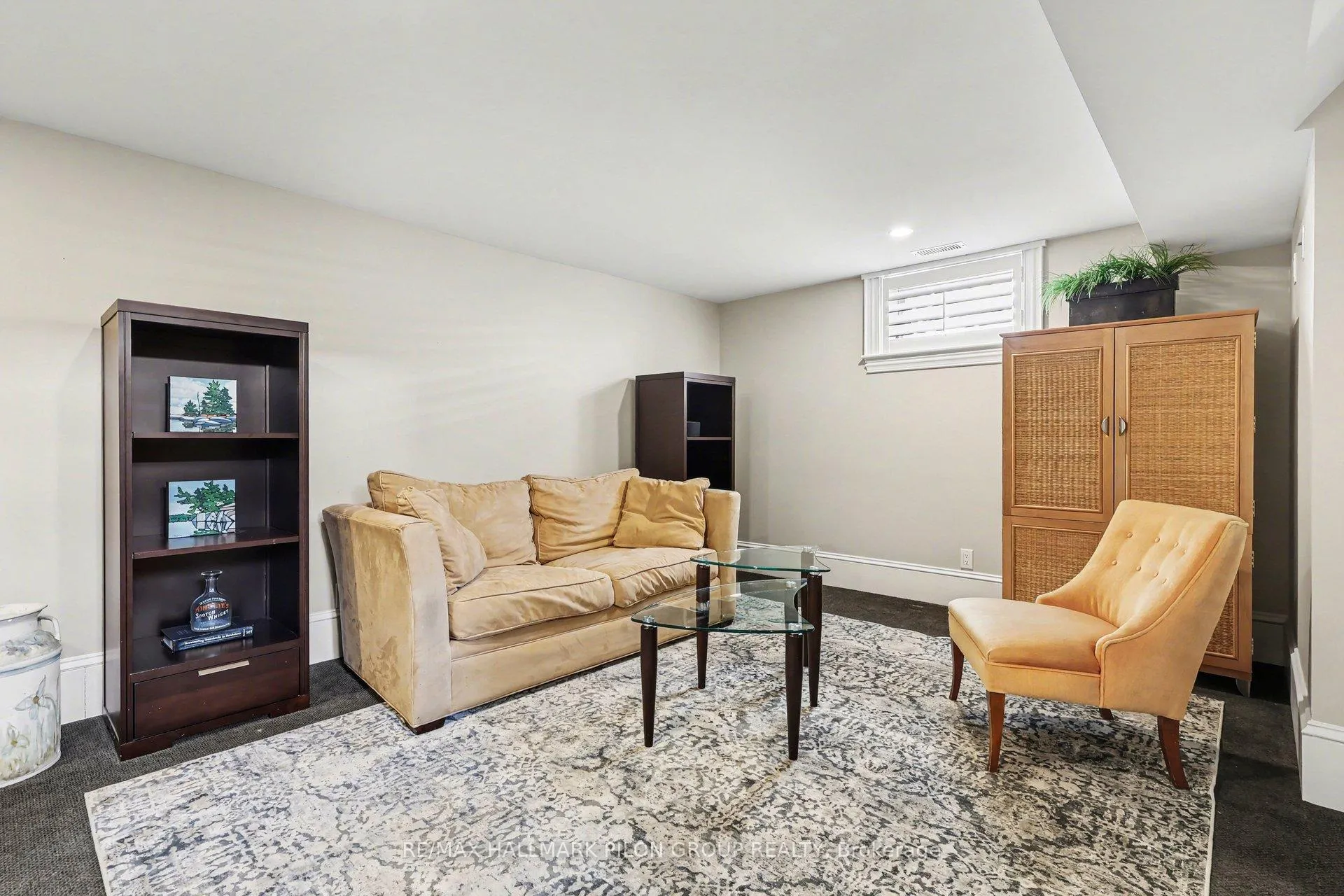 Photo 19 of 446 Highland Avenue, Ottawa, McKellar/Highland — HOMEH