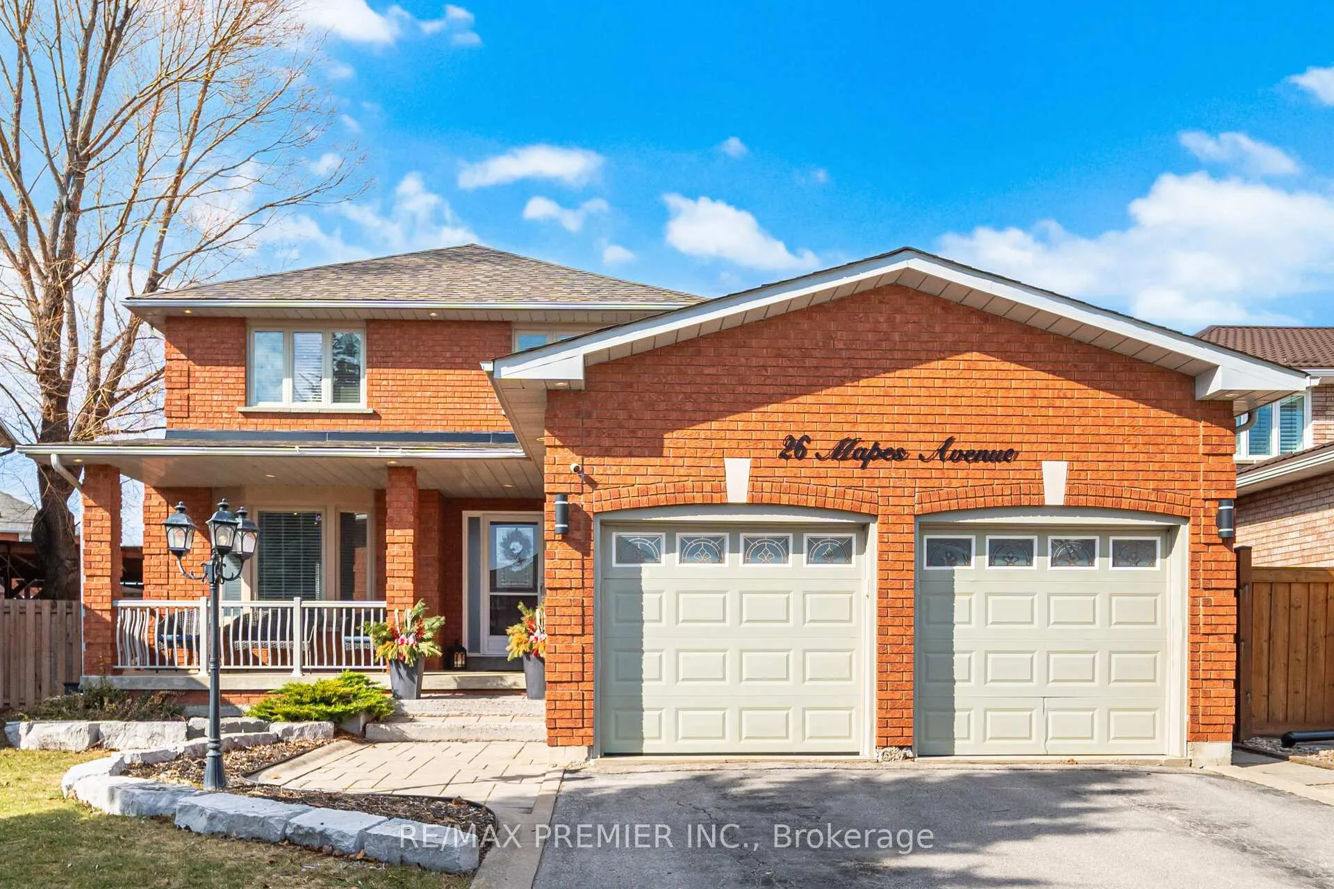 Photo 1 of 26 Mapes Avenue, Vaughan, West Woodbridge — HOMEH