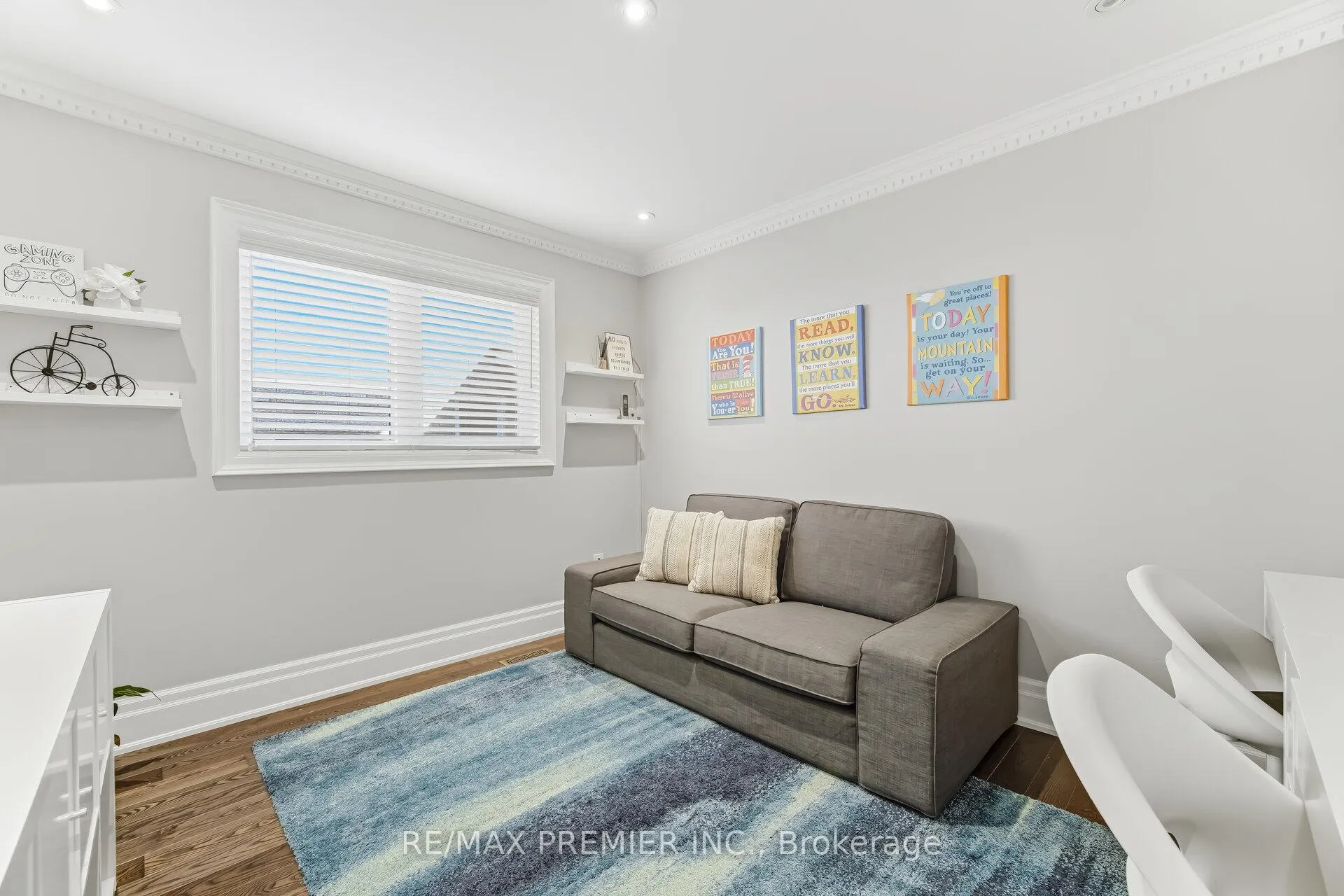 Photo 22 of 26 Mapes Avenue, Vaughan, West Woodbridge — HOMEH