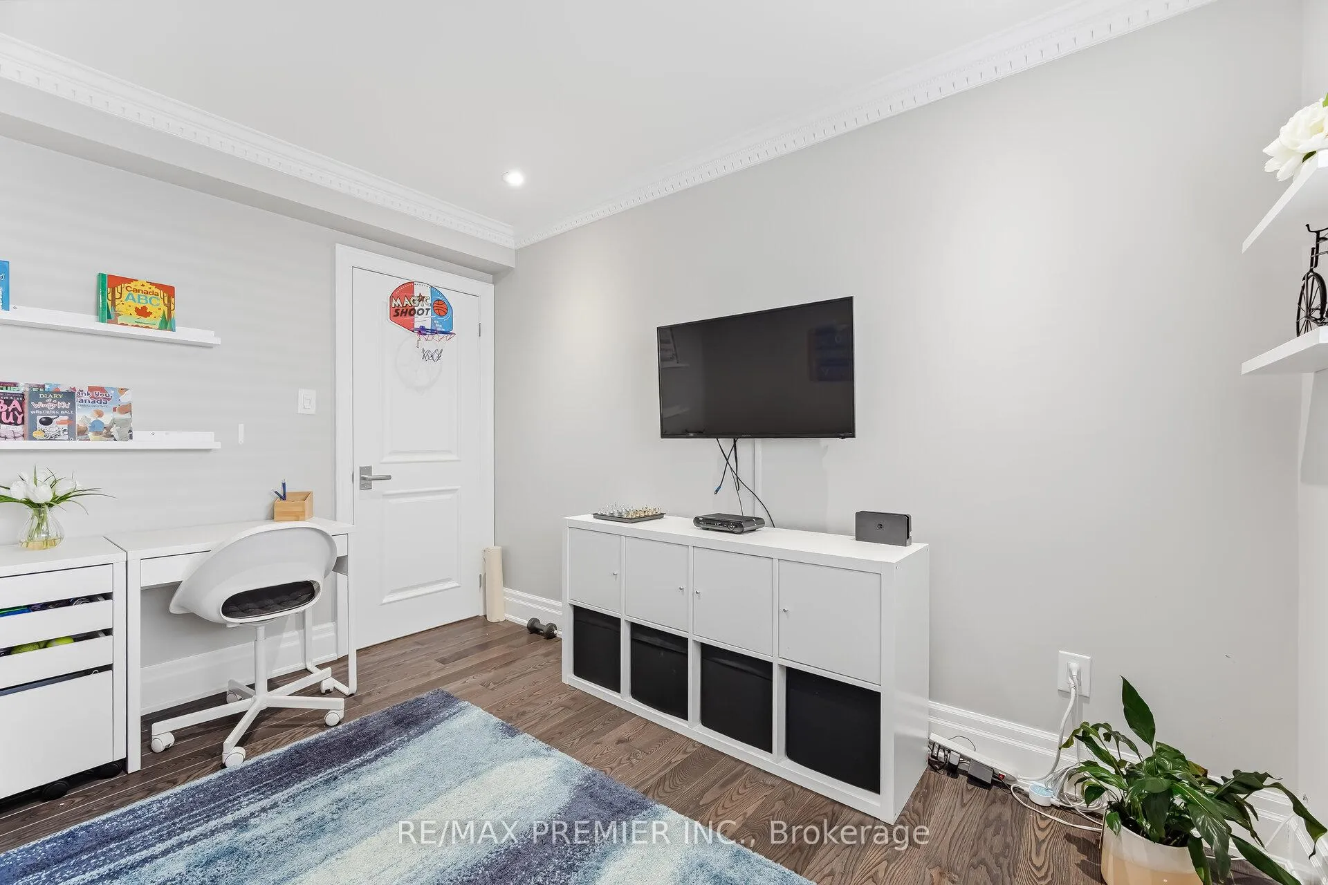 Photo 24 of 26 Mapes Avenue, Vaughan, West Woodbridge — HOMEH