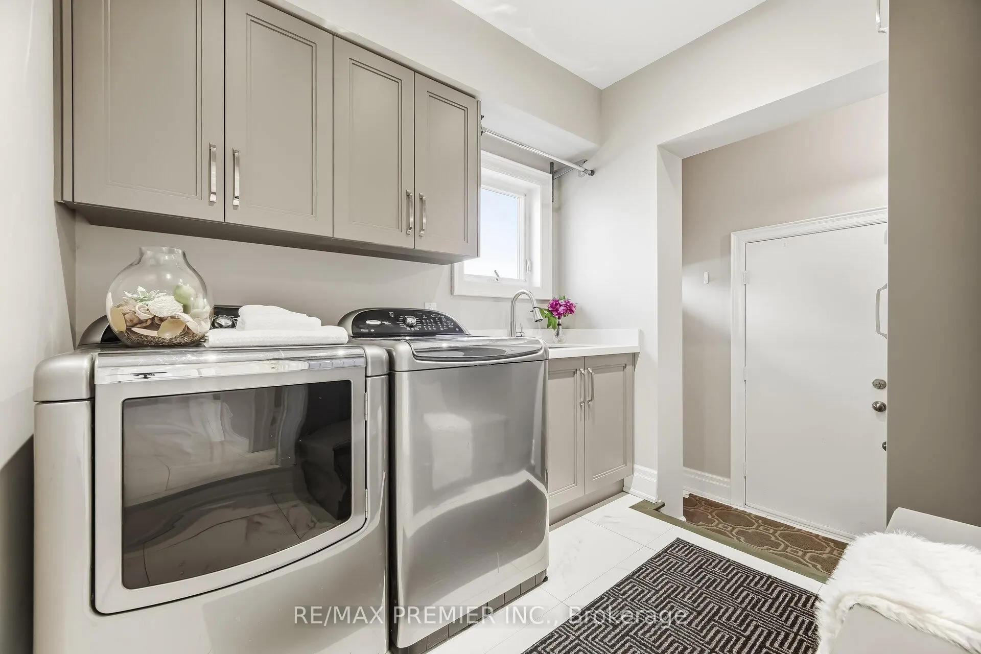 Photo 26 of 26 Mapes Avenue, Vaughan, West Woodbridge — HOMEH