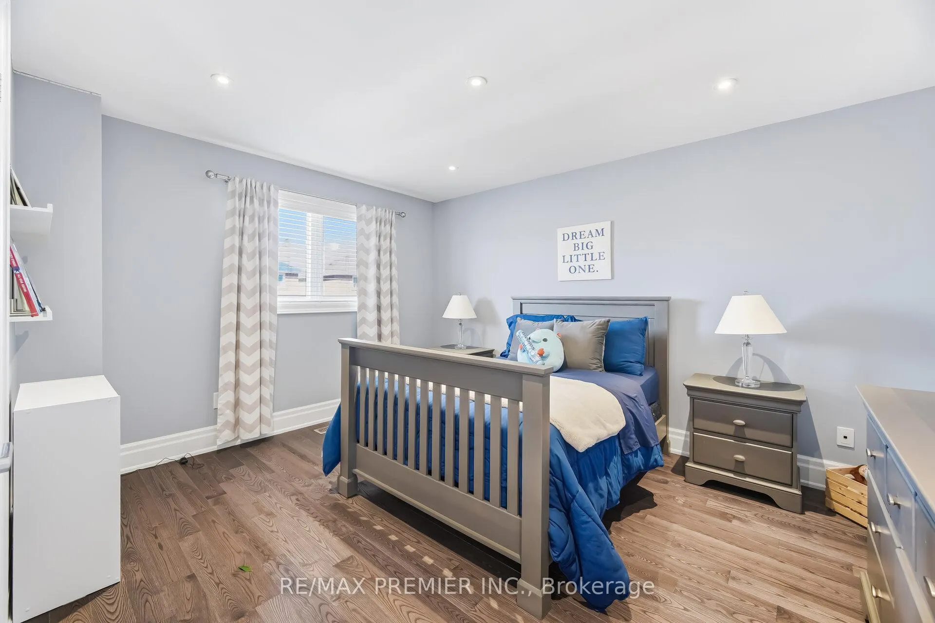 Photo 35 of 26 Mapes Avenue, Vaughan, West Woodbridge — HOMEH