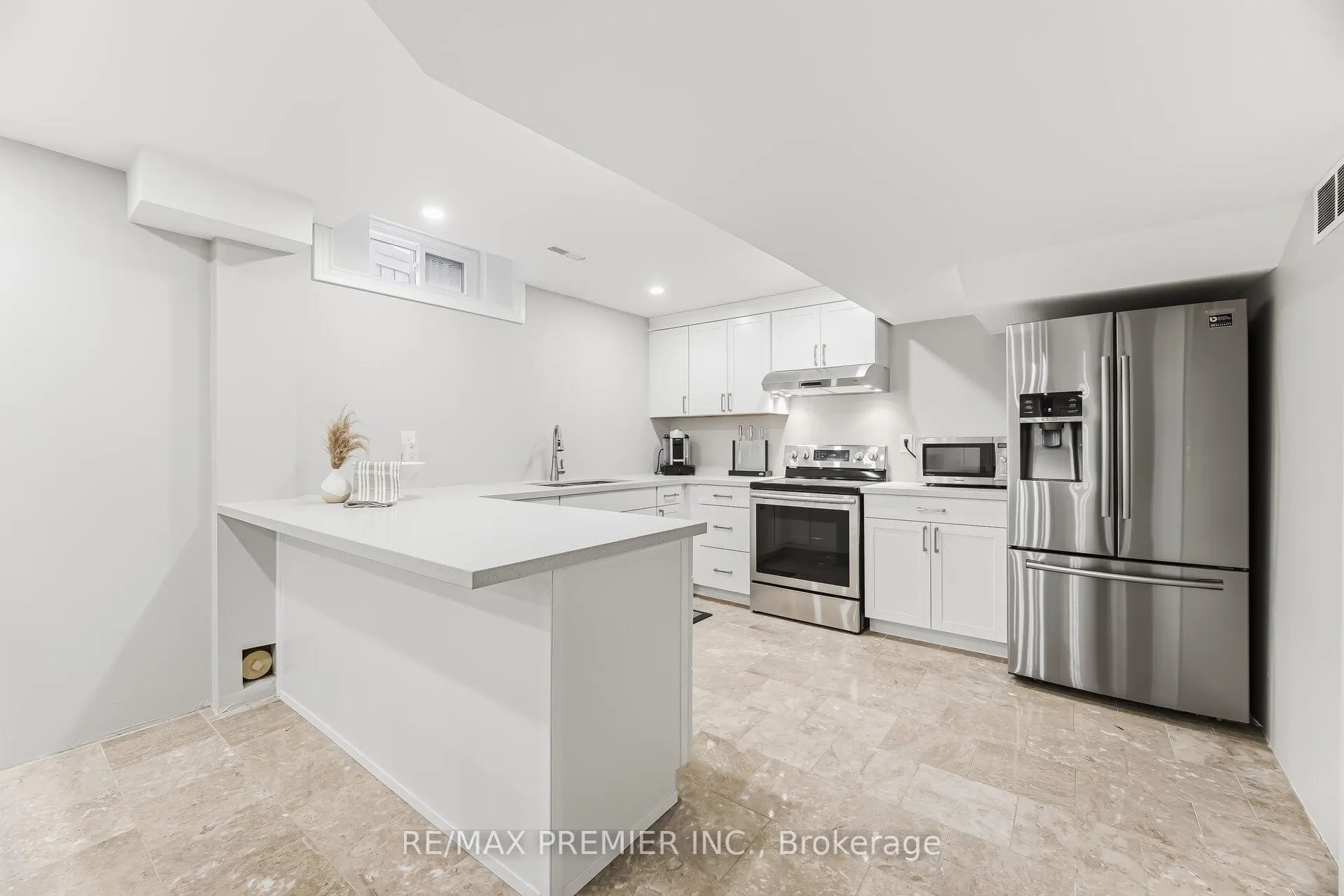 Photo 43 of 26 Mapes Avenue, Vaughan, West Woodbridge — HOMEH