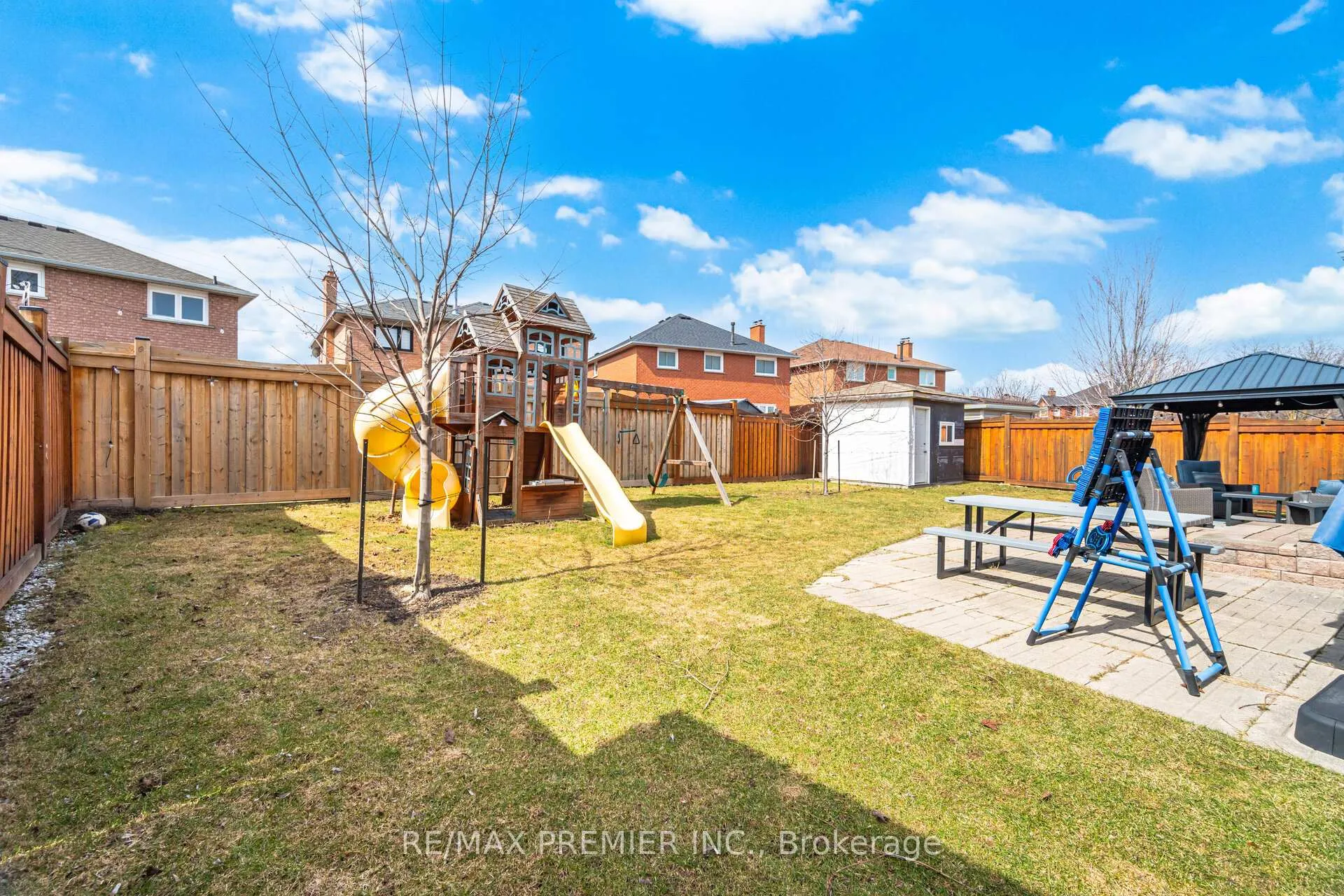 Photo 49 of 26 Mapes Avenue, Vaughan, West Woodbridge — HOMEH
