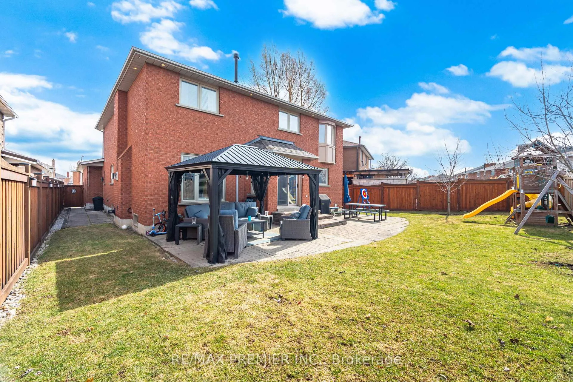 Photo 50 of 26 Mapes Avenue, Vaughan, West Woodbridge — HOMEH