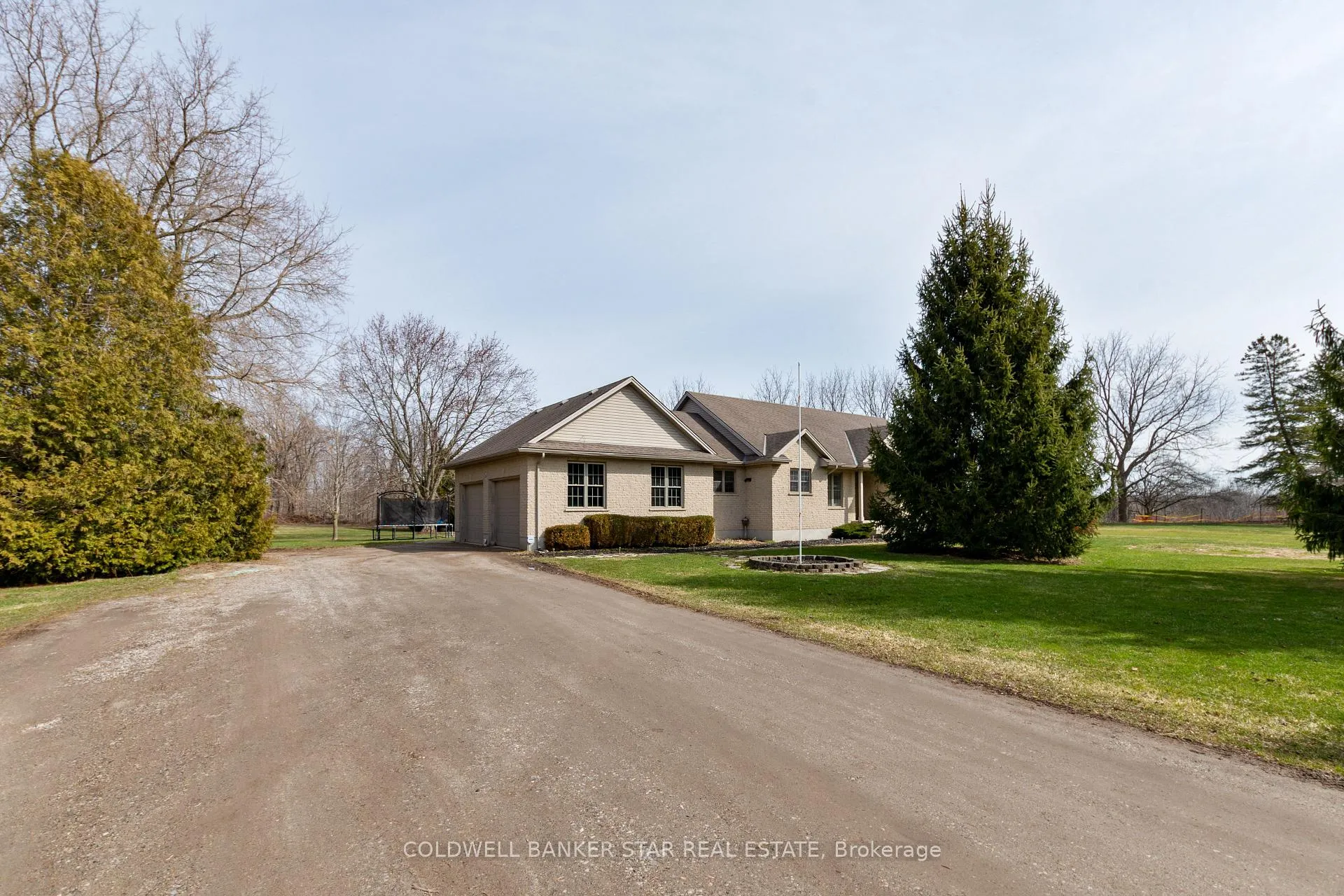 Photo 2 of 47416 Talbot Line, Malahide, Orwell — HOMEH
