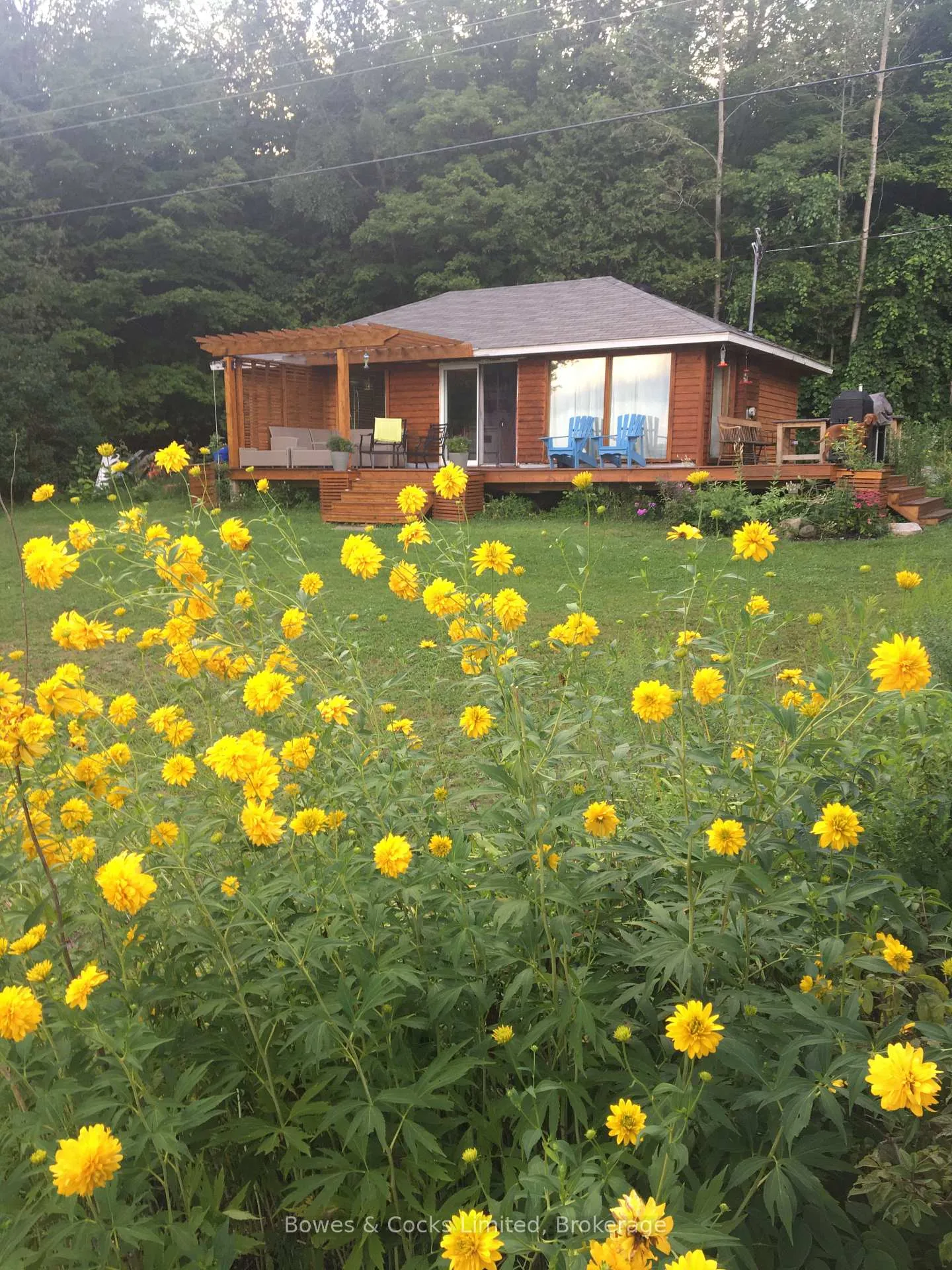 Photo 3 of 1022 Hummingbird Lane, Frontenac, Frontenac Centre — HOMEH
