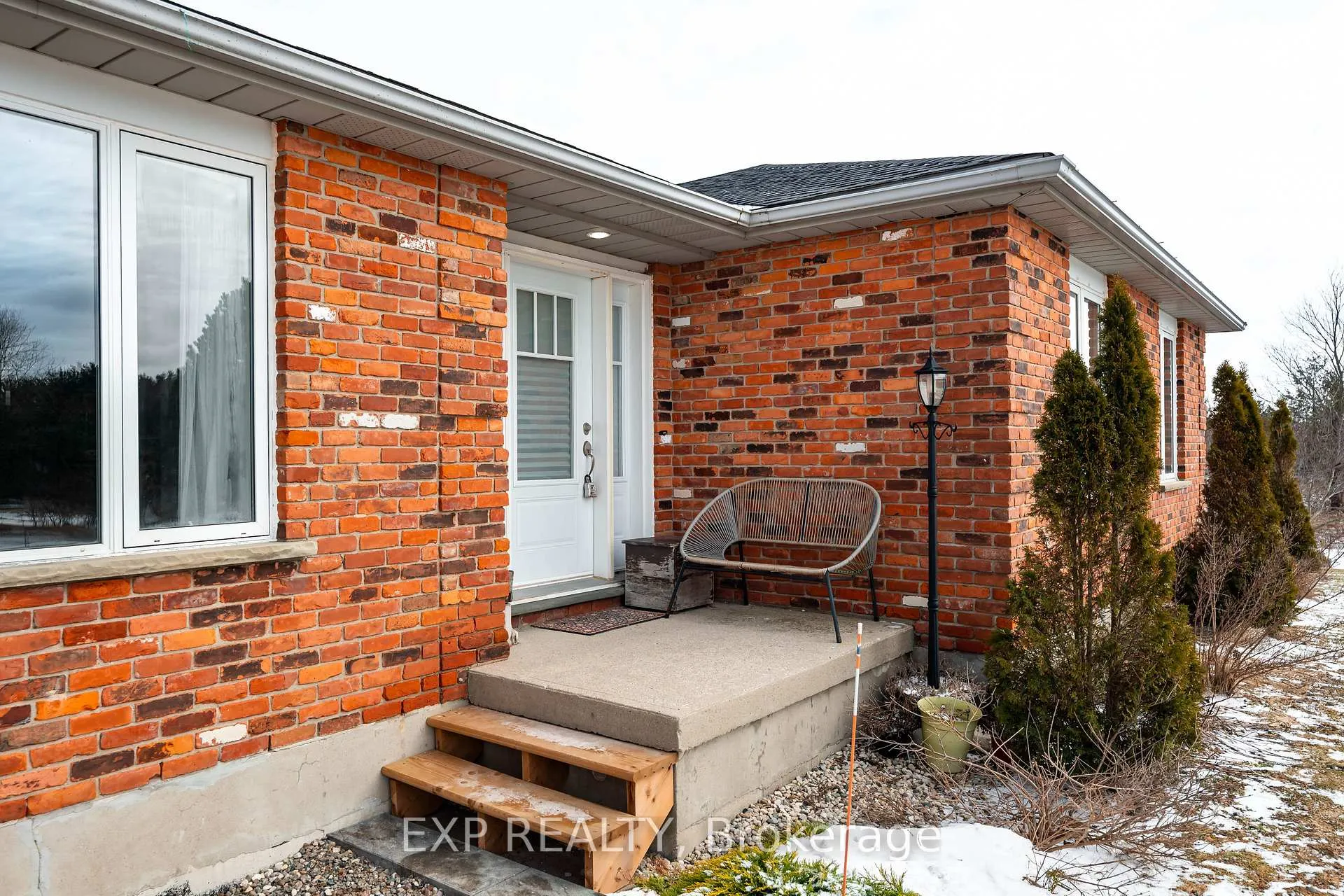 Photo 5 of 43695 Southgate Road 4, Southgate — HOMEH