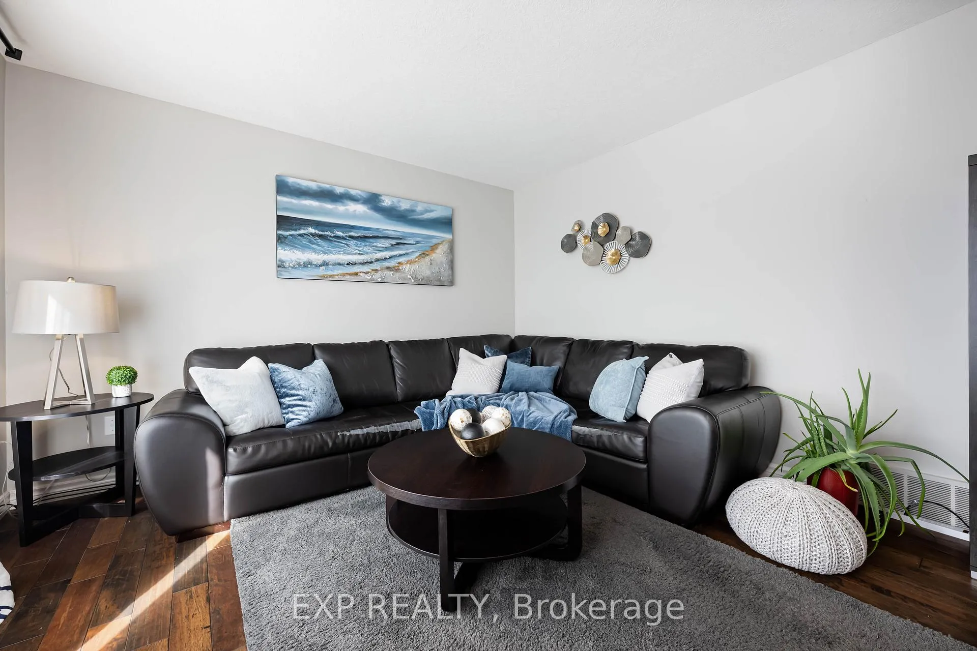 Photo 9 of 43695 Southgate Road 4, Southgate — HOMEH