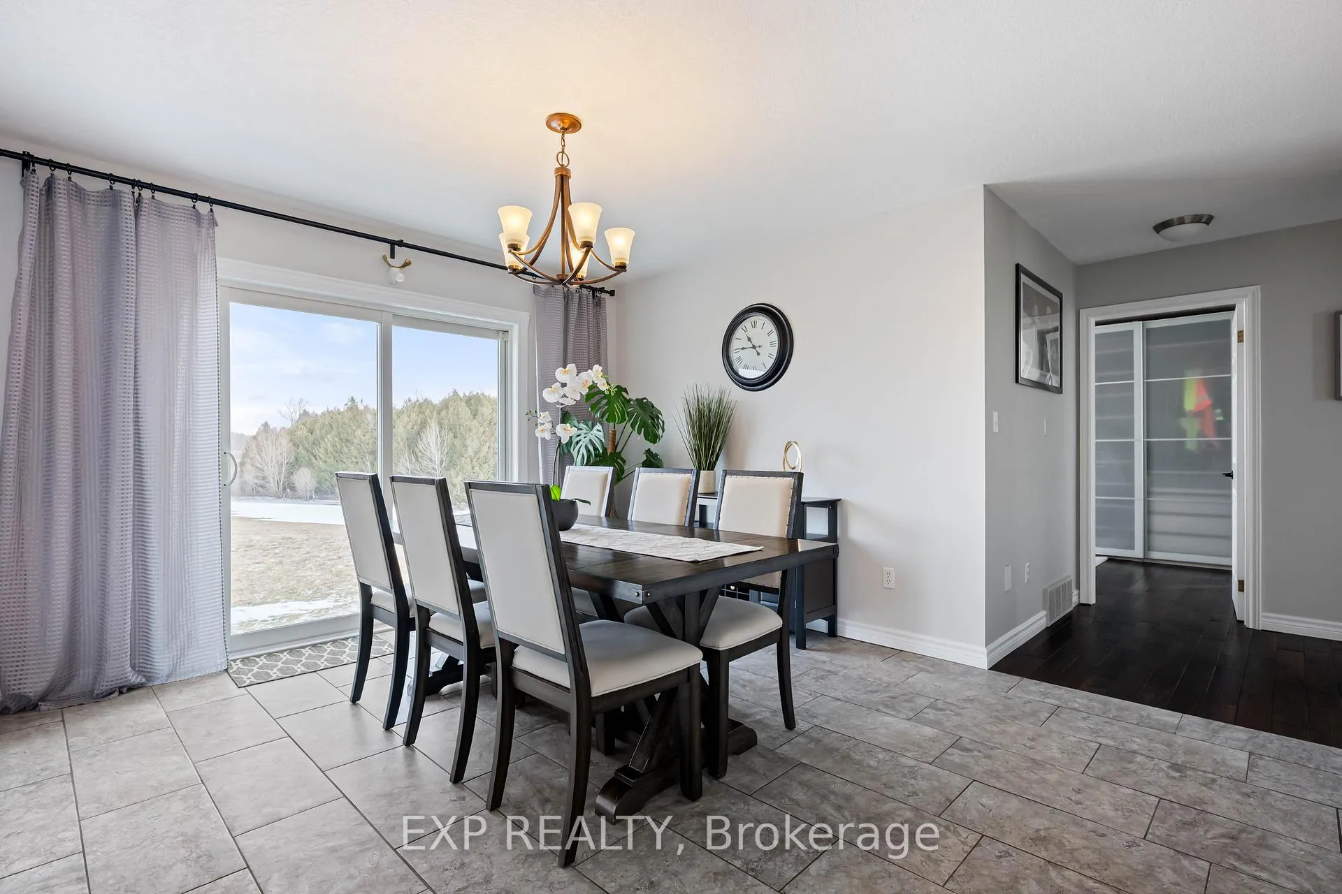 Photo 10 of 43695 Southgate Road 4, Southgate — HOMEH