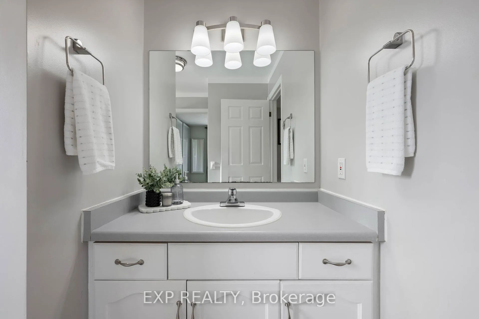Photo 22 of 43695 Southgate Road 4, Southgate — HOMEH