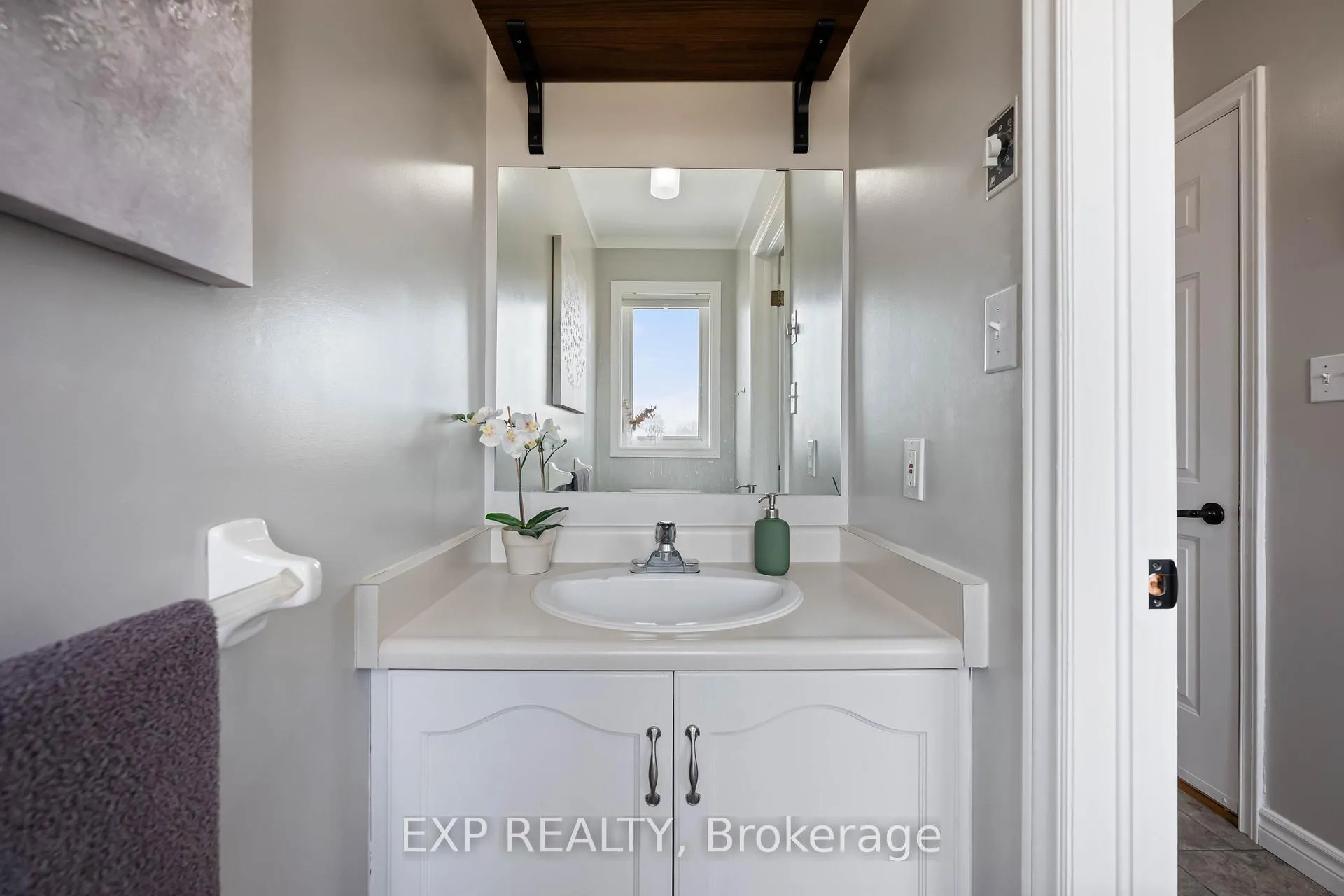 Photo 31 of 43695 Southgate Road 4, Southgate — HOMEH
