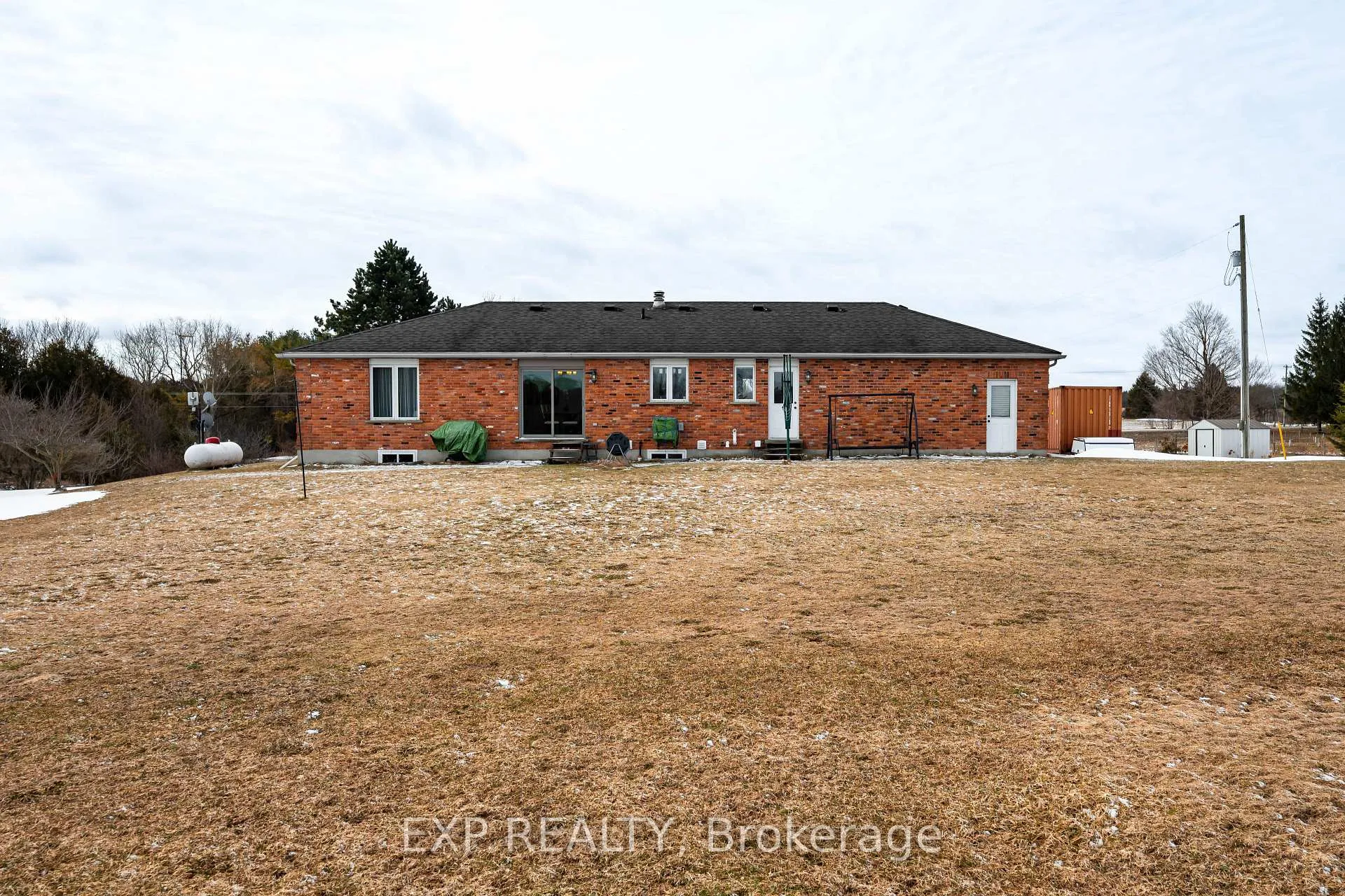Photo 33 of 43695 Southgate Road 4, Southgate — HOMEH