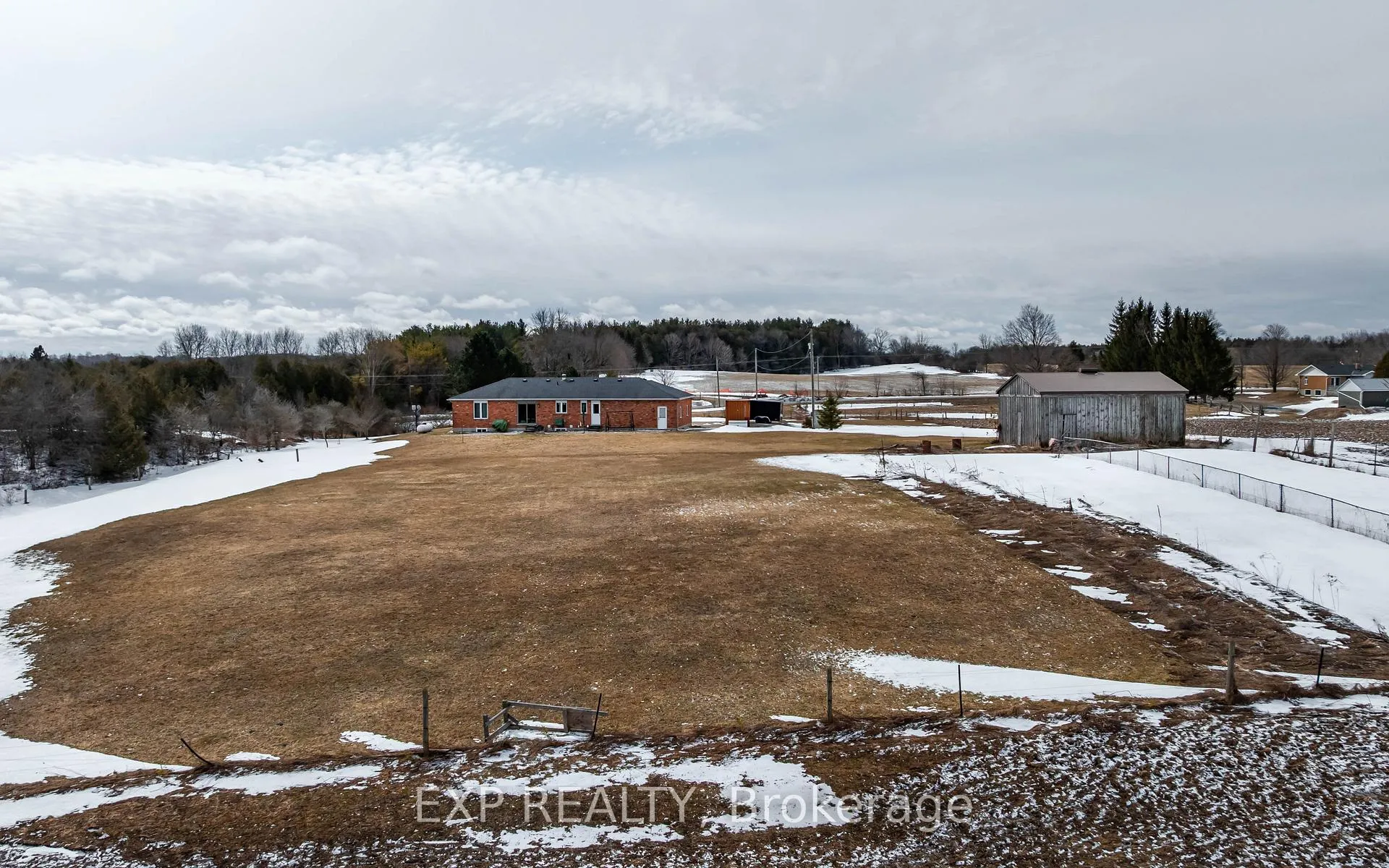 Photo 40 of 43695 Southgate Road 4, Southgate — HOMEH