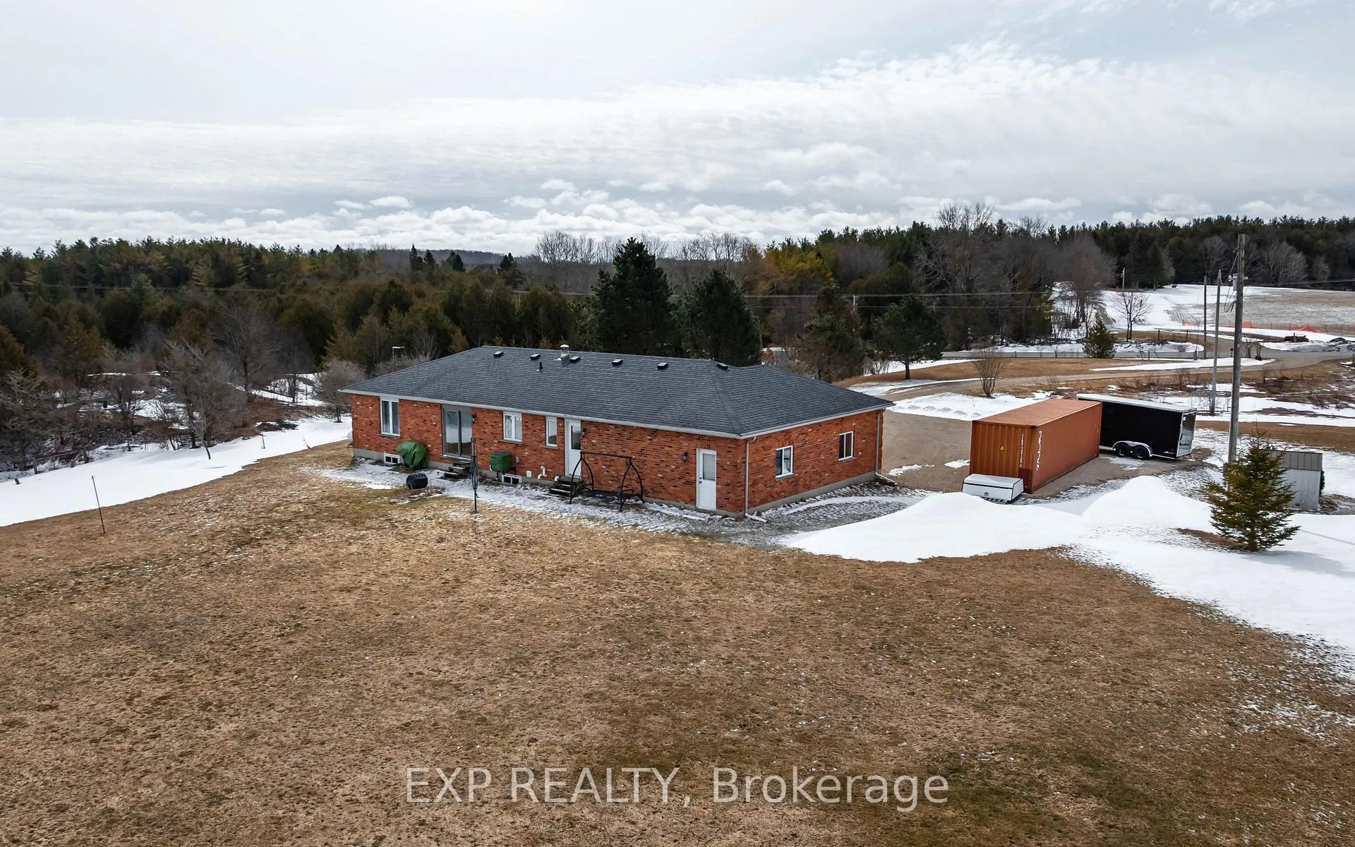 Photo 41 of 43695 Southgate Road 4, Southgate — HOMEH