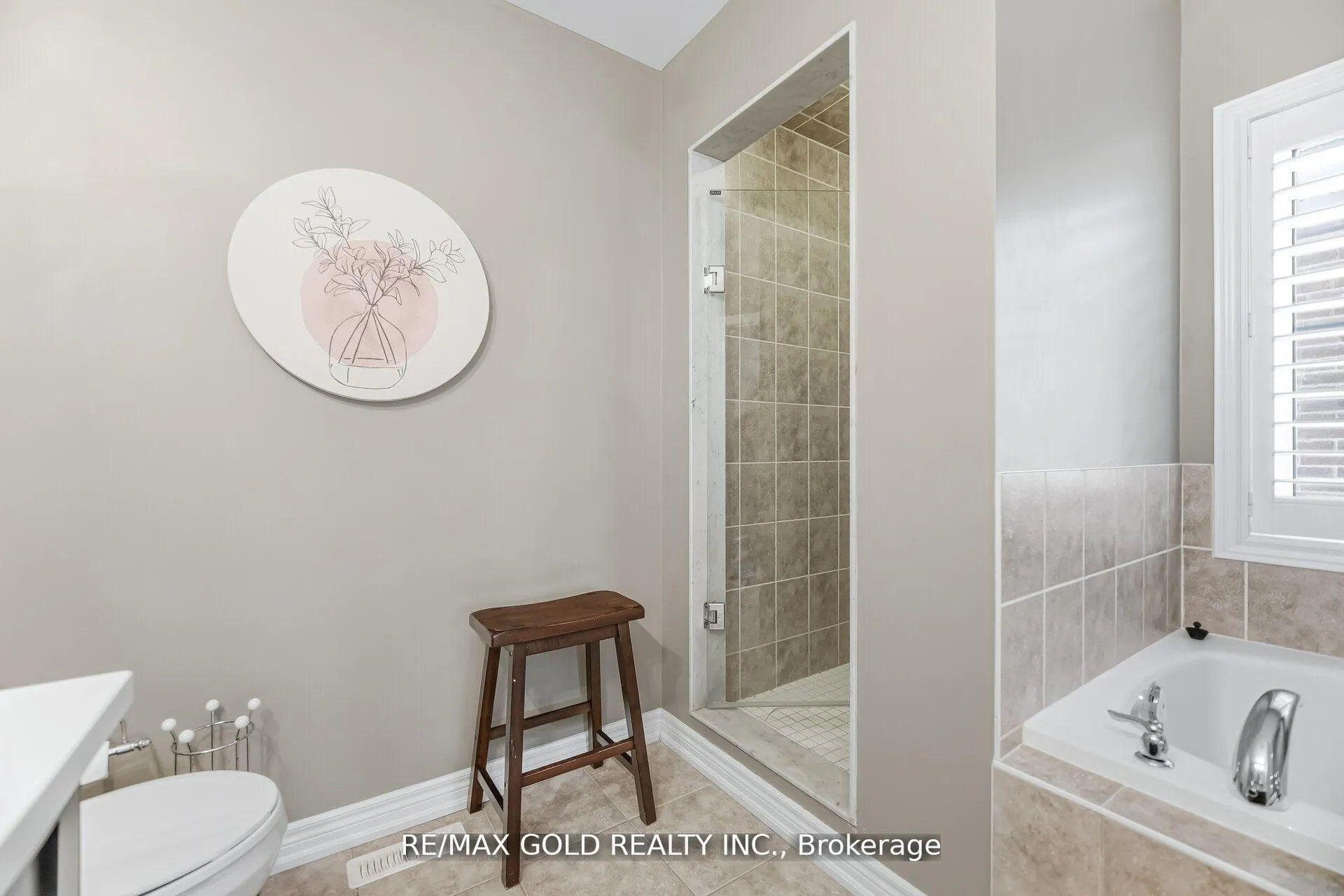 Photo 25 of 201 Barons Street, Vaughan, Kleinburg — HOMEH