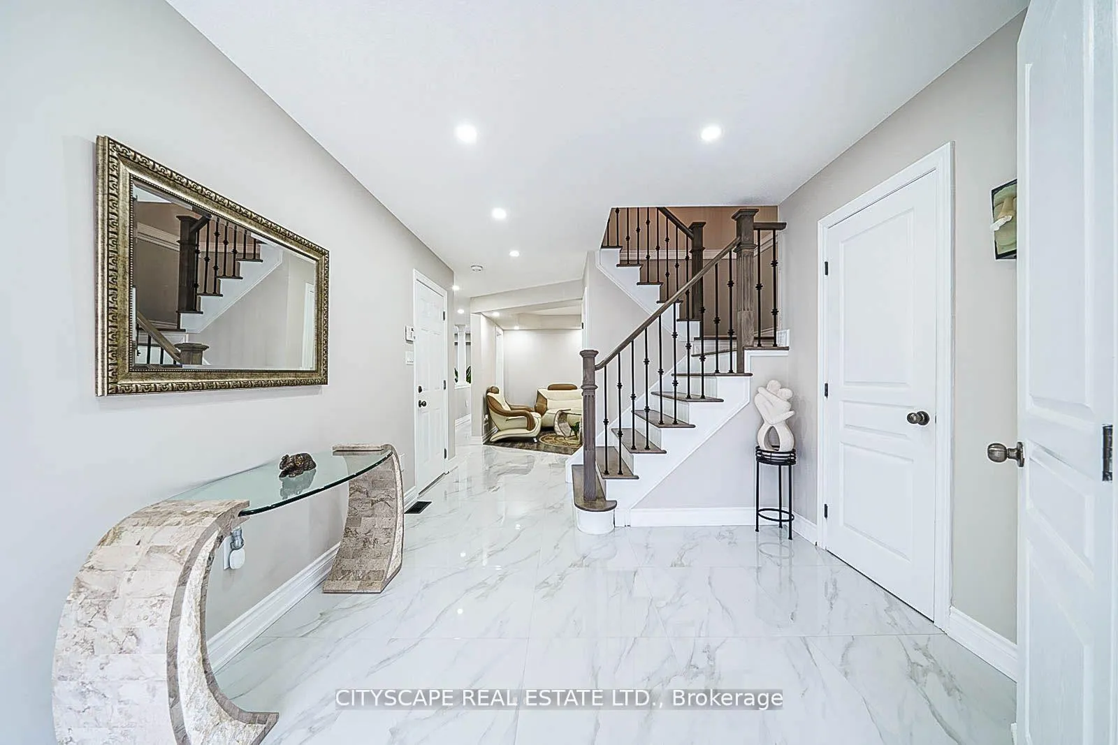 Photo 4 of 19 Staples Lane, Hamilton, Binbrook — HOMEH