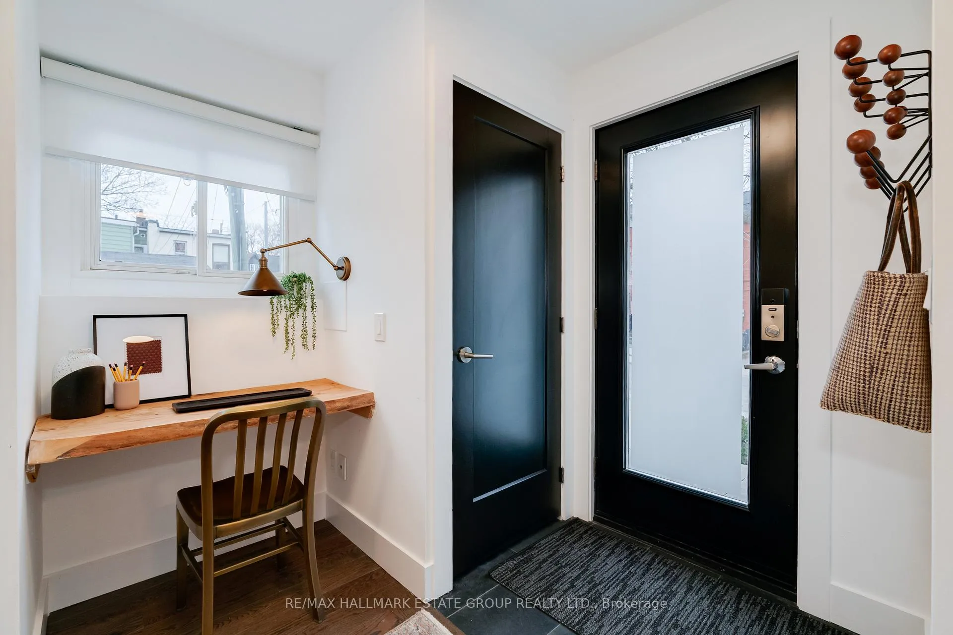 Photo 4 of 11 Austin Avenue, Toronto, South Riverdale — HOMEH