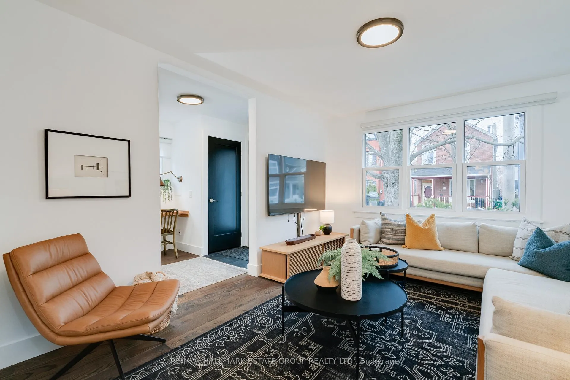 Photo 9 of 11 Austin Avenue, Toronto, South Riverdale — HOMEH