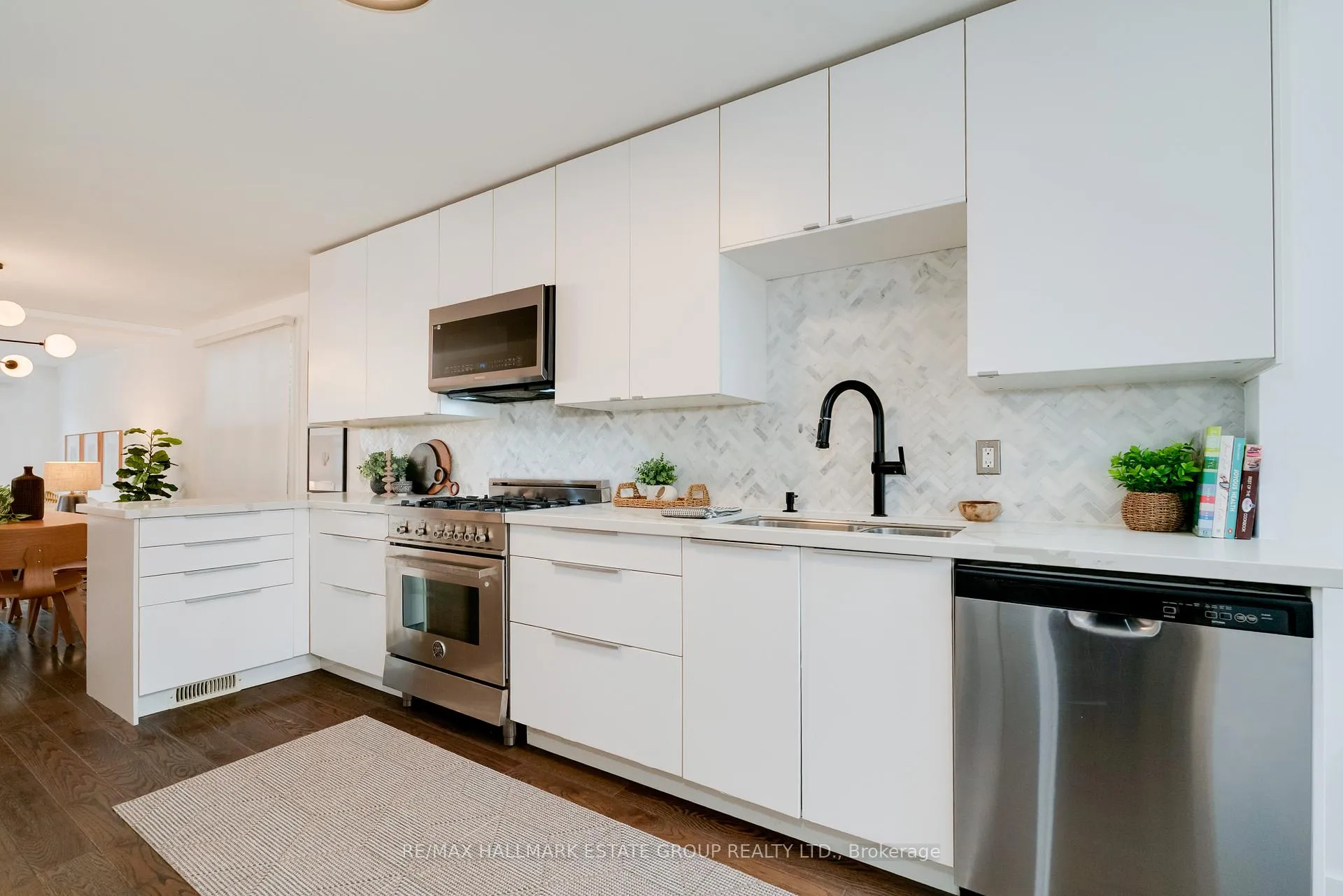 Photo 14 of 11 Austin Avenue, Toronto, South Riverdale — HOMEH