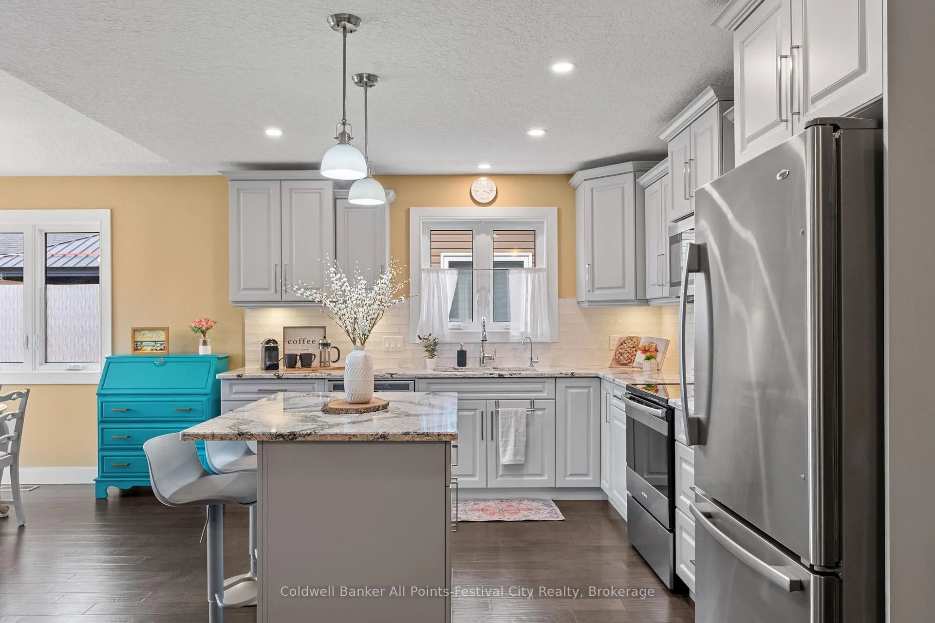 Photo 11 of 44 Huron Heights Drive, Ashfield-Colborne-Wawanosh, Colborne — HOMEH