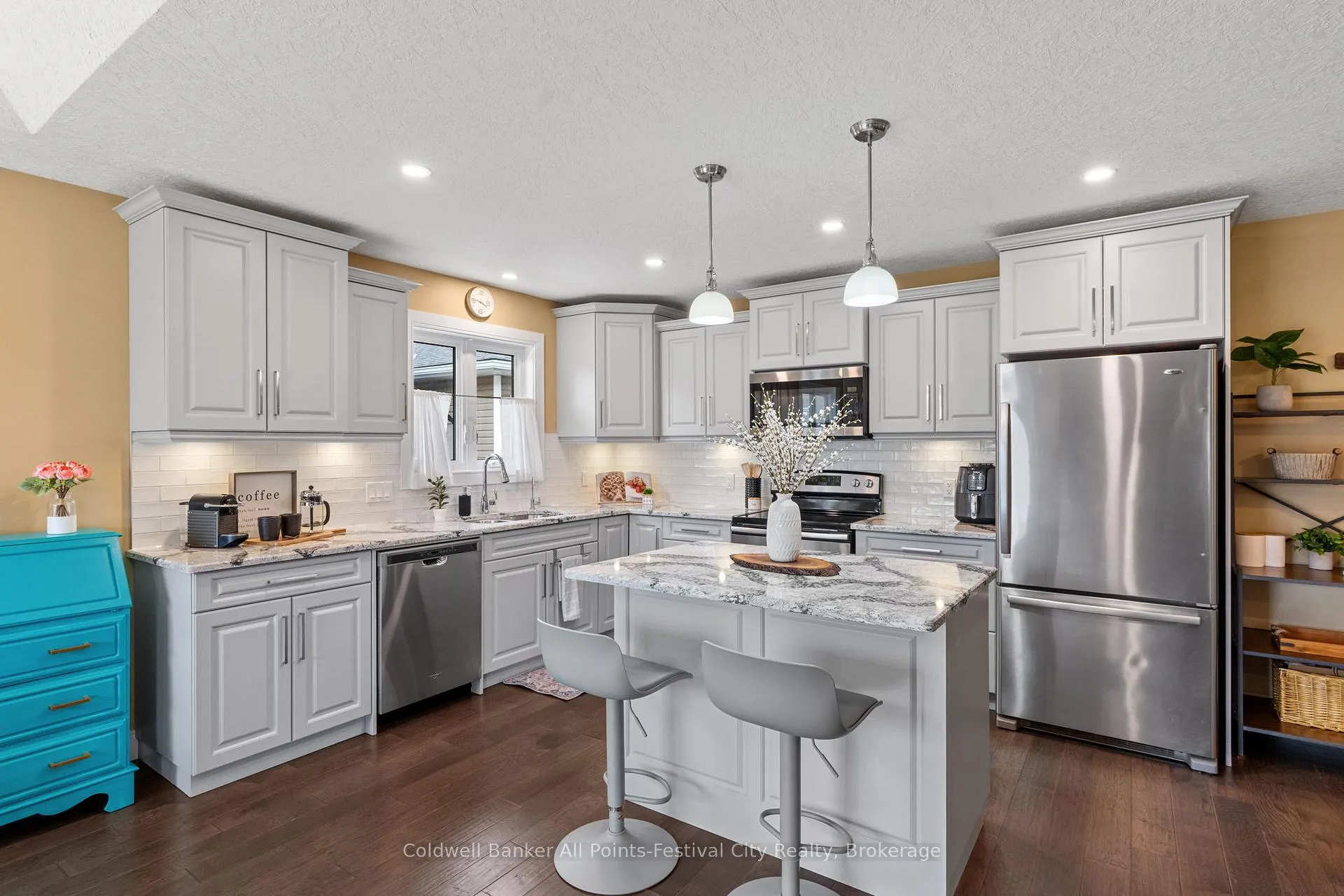Photo 13 of 44 Huron Heights Drive, Ashfield-Colborne-Wawanosh, Colborne — HOMEH