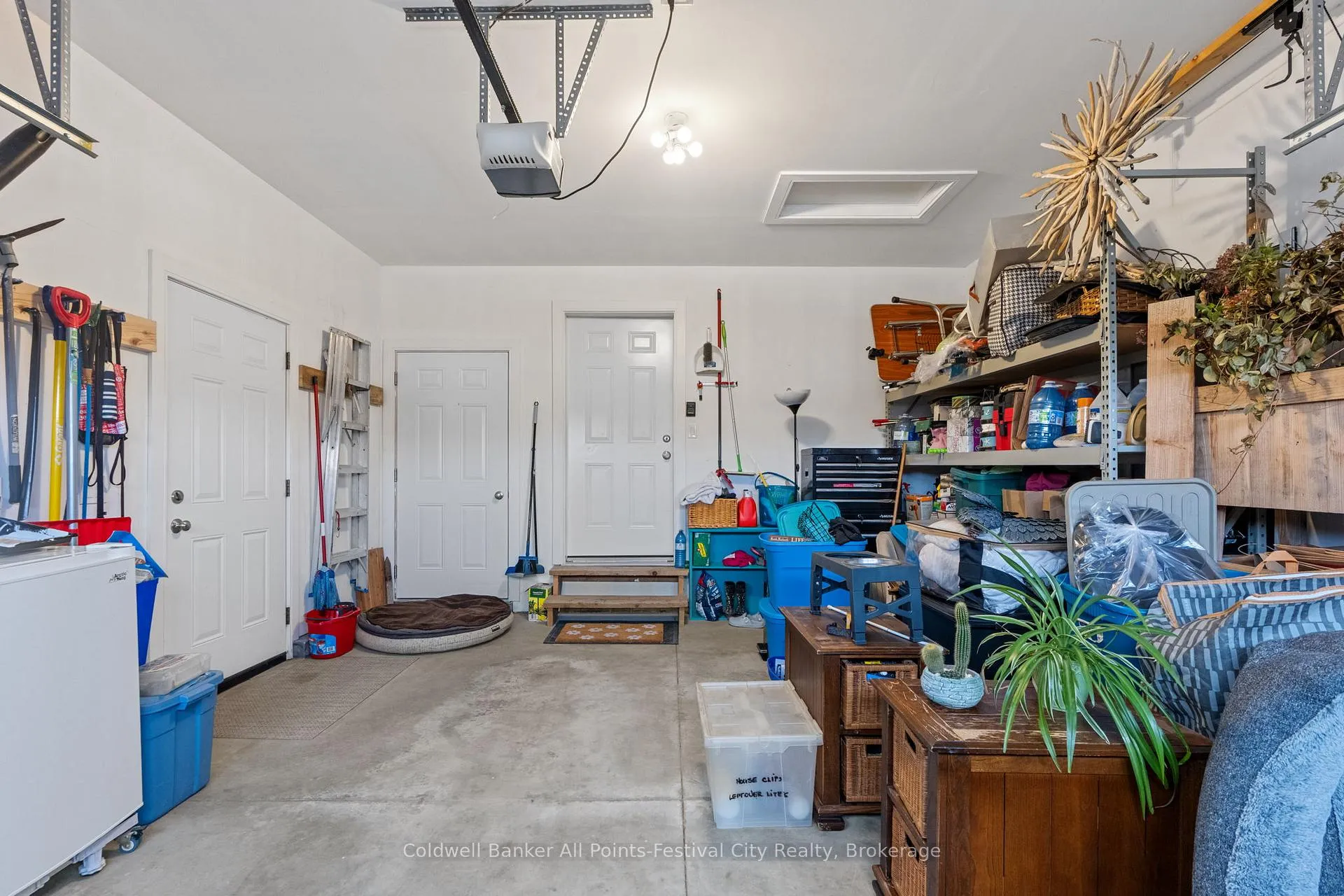 Photo 22 of 44 Huron Heights Drive, Ashfield-Colborne-Wawanosh, Colborne — HOMEH