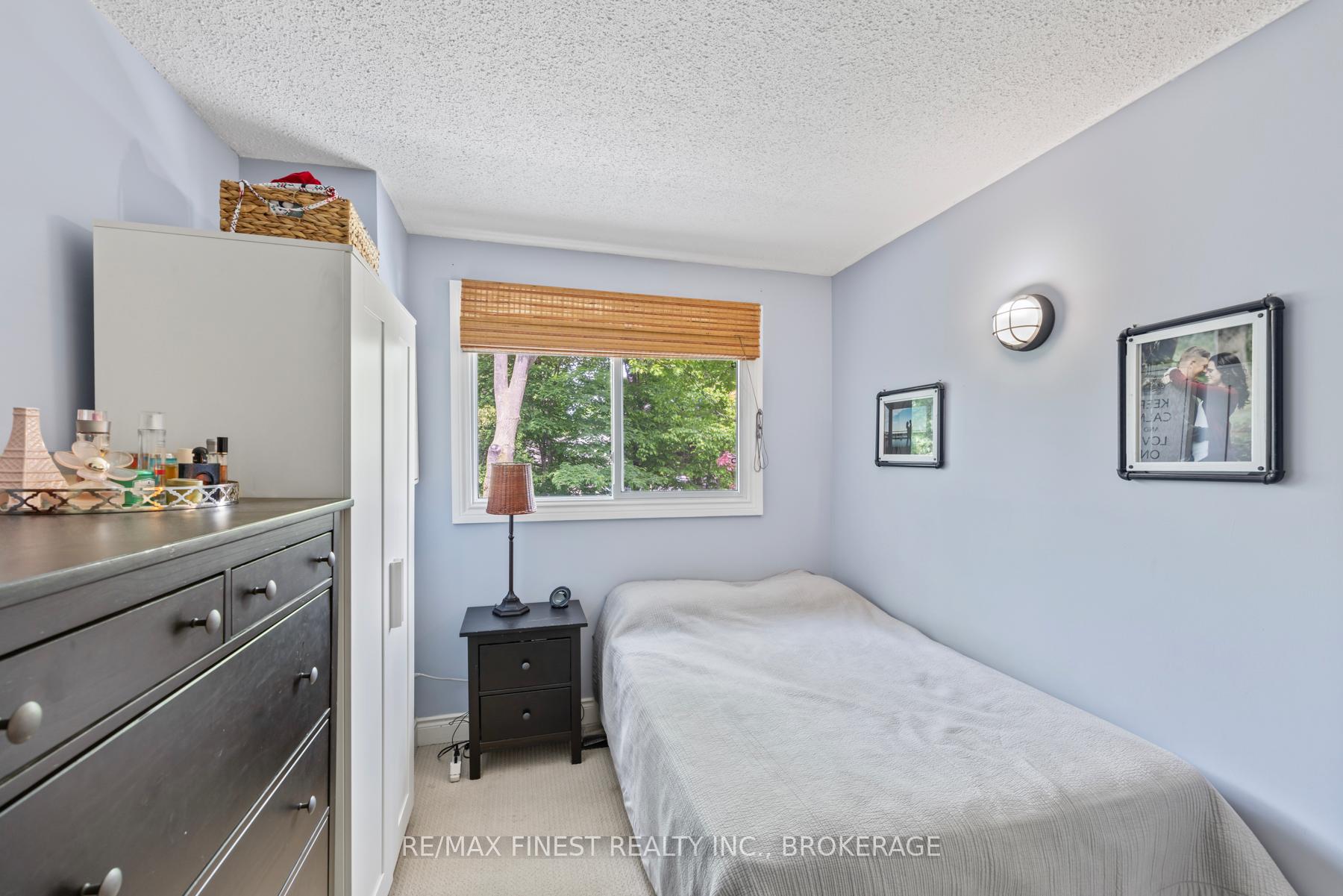 Photo 23 of 1059 Pembridge Crescent, Kingston, North of Taylor-Kidd Blvd — HOMEH