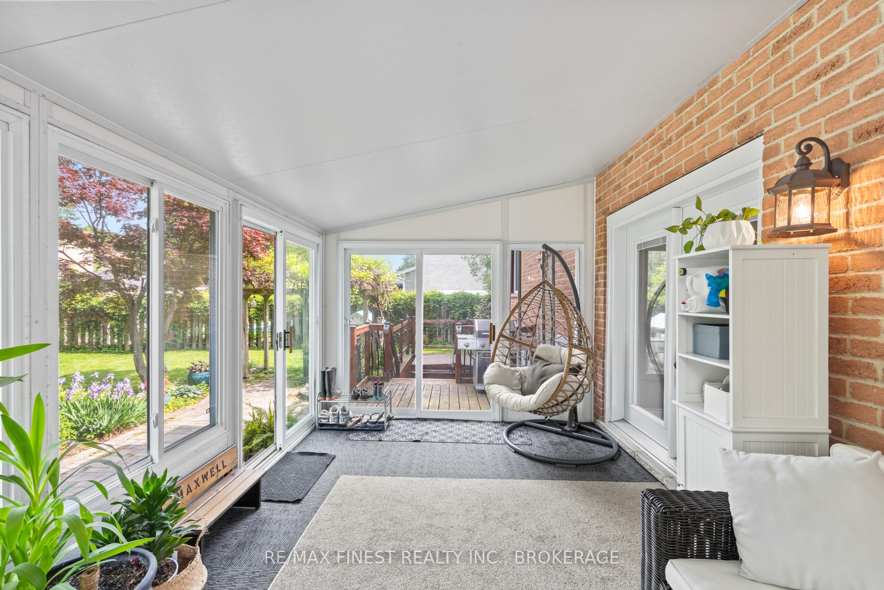 Photo 34 of 1059 Pembridge Crescent, Kingston, North of Taylor-Kidd Blvd — HOMEH