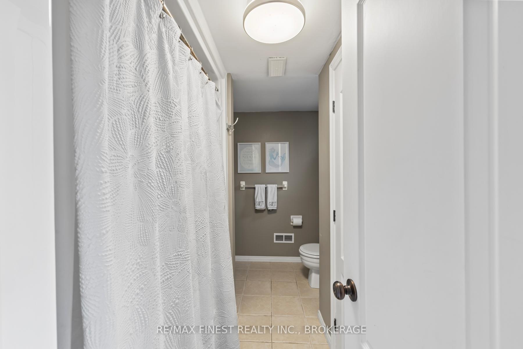 Photo 37 of 1059 Pembridge Crescent, Kingston, North of Taylor-Kidd Blvd — HOMEH