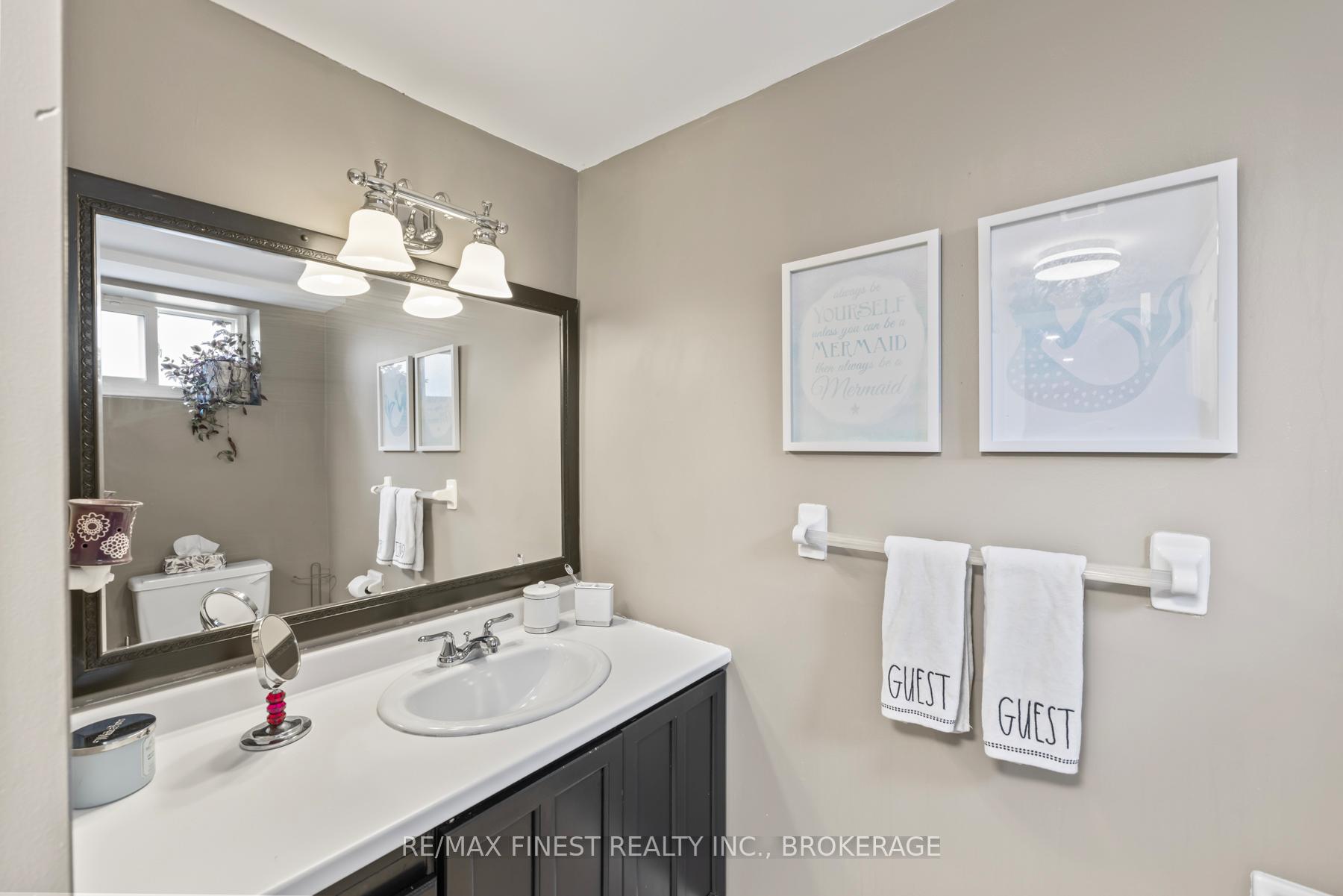 Photo 38 of 1059 Pembridge Crescent, Kingston, North of Taylor-Kidd Blvd — HOMEH