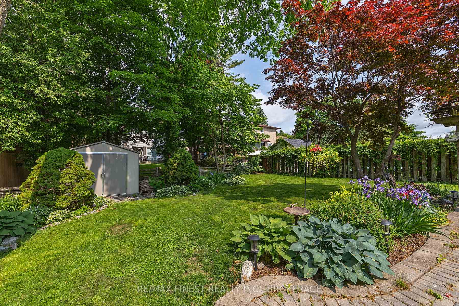 Photo 41 of 1059 Pembridge Crescent, Kingston, North of Taylor-Kidd Blvd — HOMEH