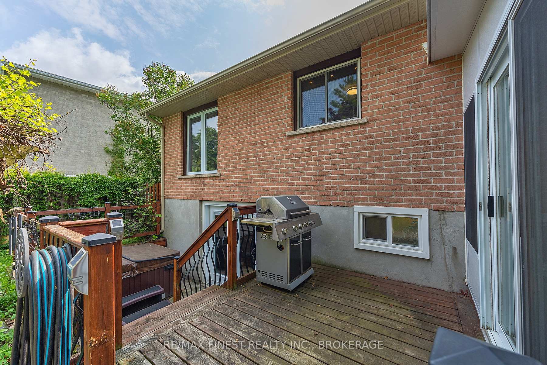 Photo 46 of 1059 Pembridge Crescent, Kingston, North of Taylor-Kidd Blvd — HOMEH