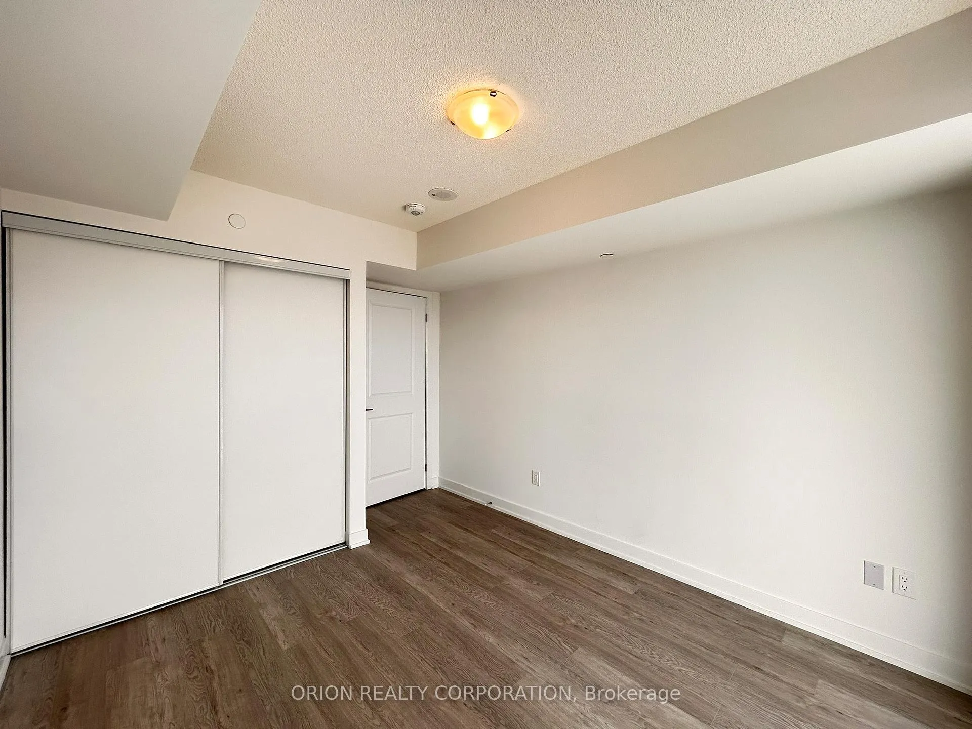 Photo 10 of Unit 2404, 1010 Sandy Beach Road, Pickering, Bay Ridges — HOMEH