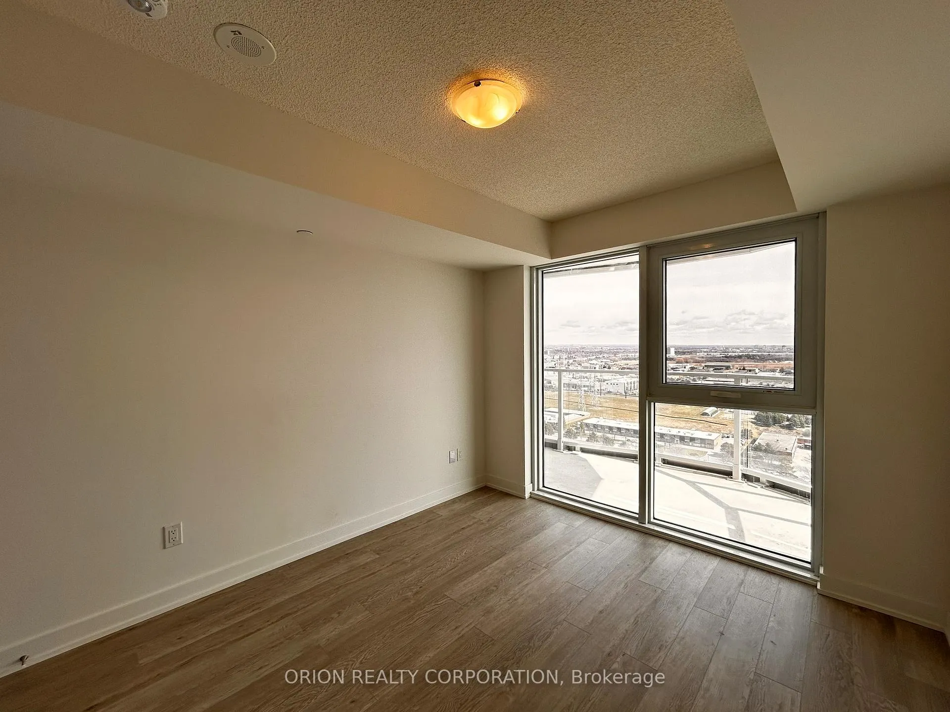 Photo 15 of Unit 2404, 1010 Sandy Beach Road, Pickering, Bay Ridges — HOMEH