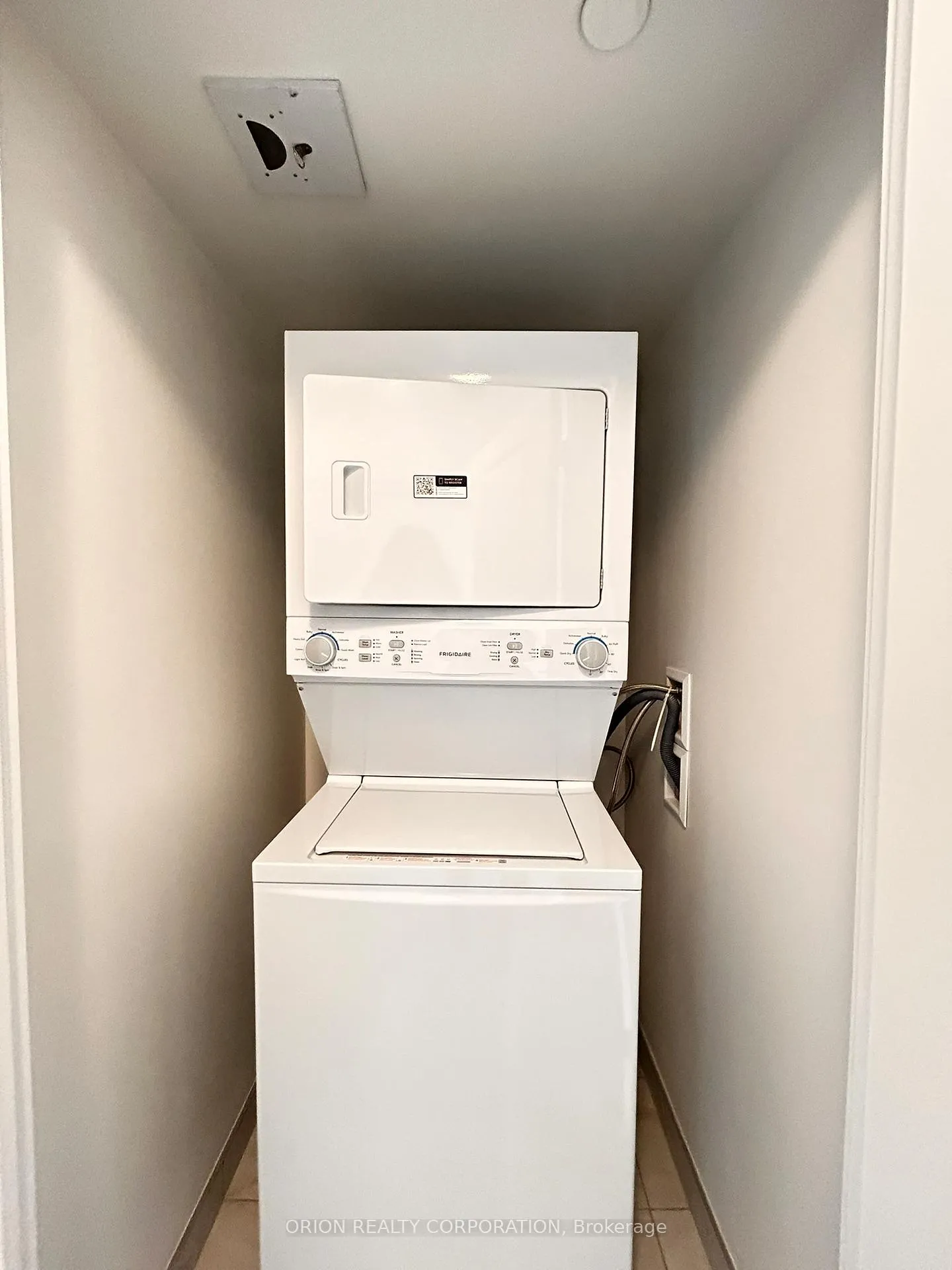 Photo 16 of Unit 2404, 1010 Sandy Beach Road, Pickering, Bay Ridges — HOMEH