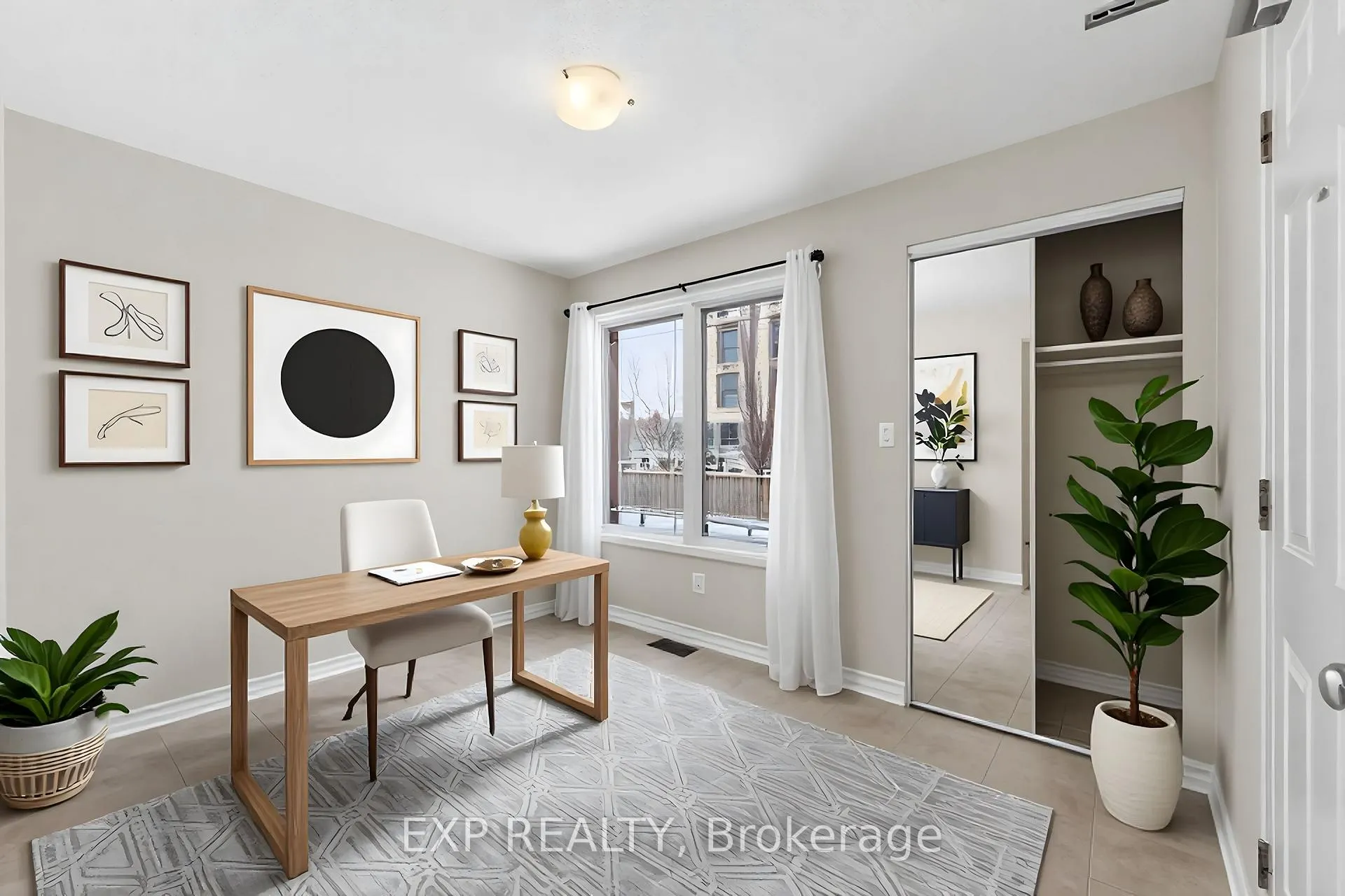 Photo 3 of 634 Danaca Private, Ottawa, Carson Meadows — HOMEH