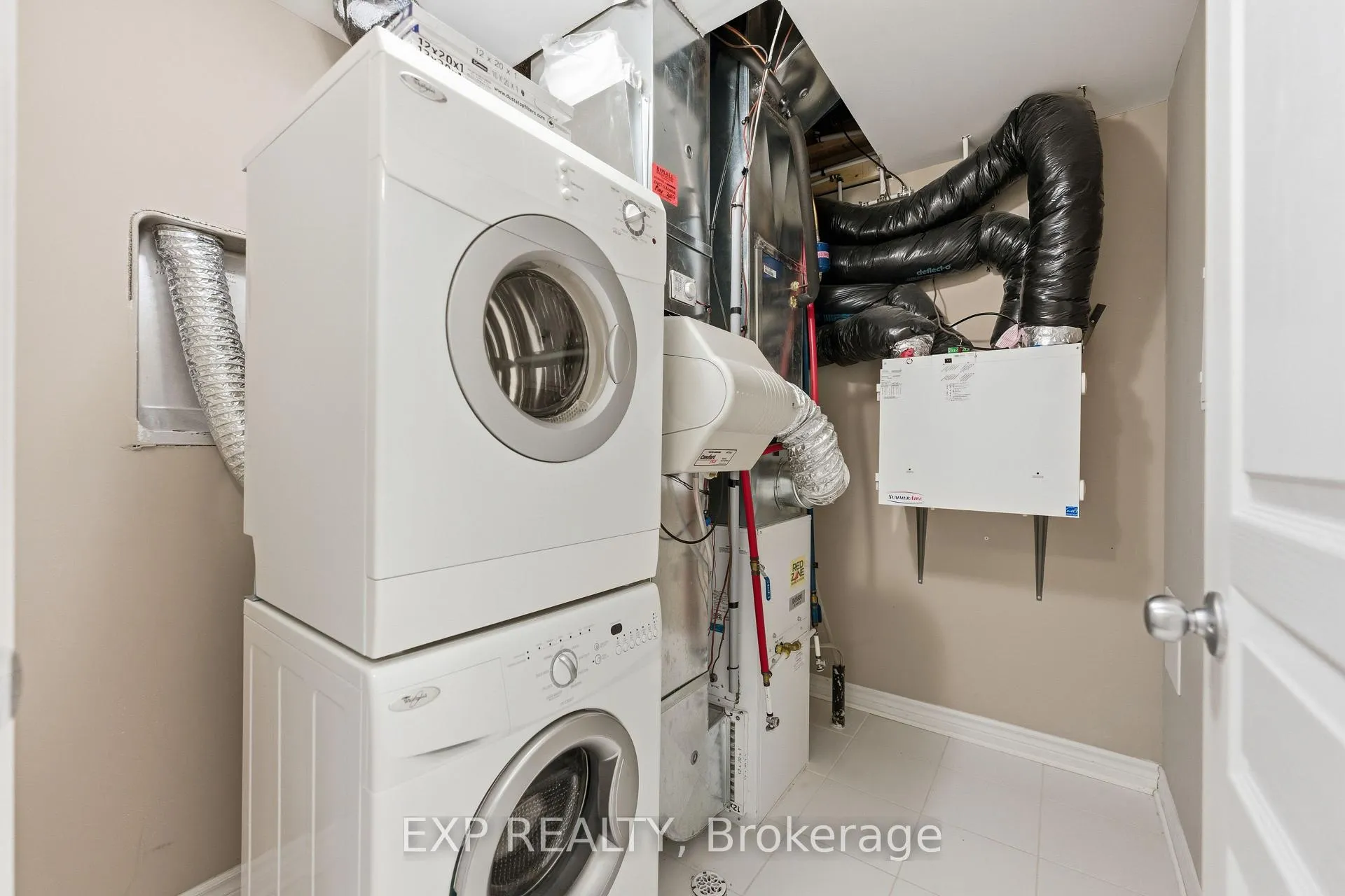 Photo 24 of 634 Danaca Private, Ottawa, Carson Meadows — HOMEH