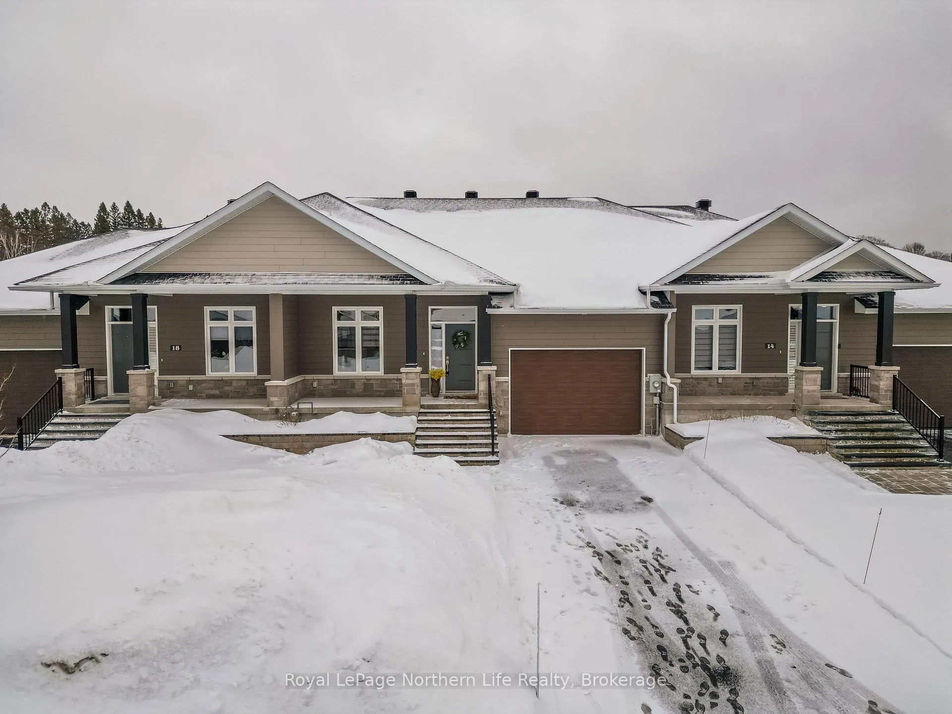 Front of 16 Silver Maple Lane