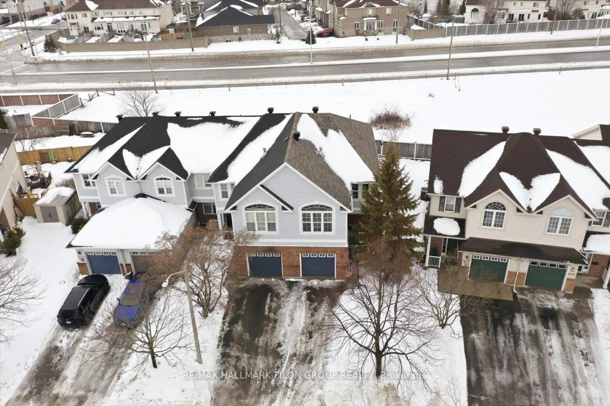 Photo 17 of 2015 Breezewood Street, Ottawa, Springridge/East Village — HOMEH