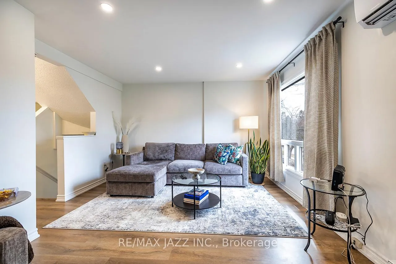 Photo 21 of Unit 77, 77 Park Lane Circle, Clarington, Bowmanville — HOMEH
