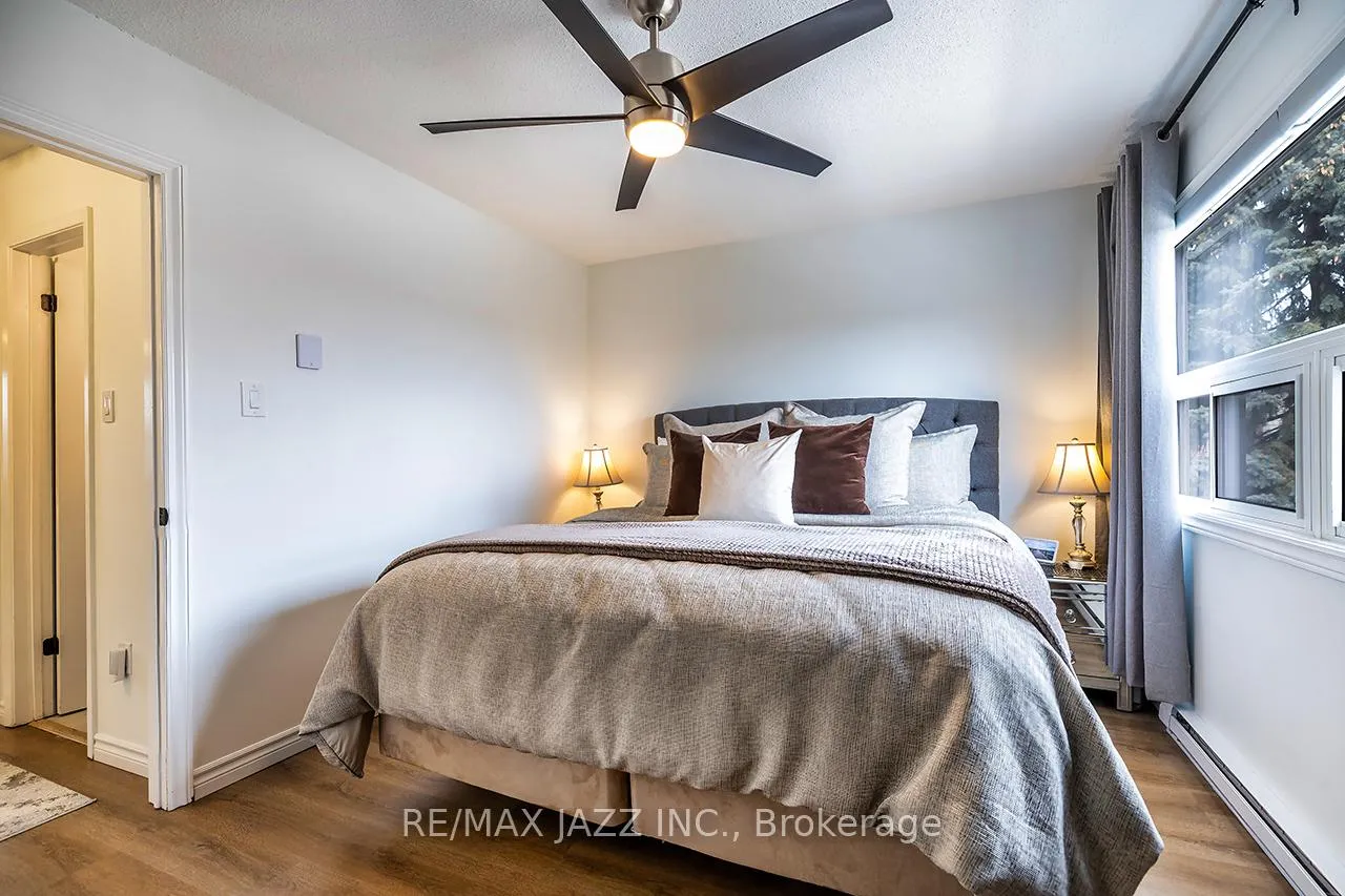 Photo 24 of Unit 77, 77 Park Lane Circle, Clarington, Bowmanville — HOMEH