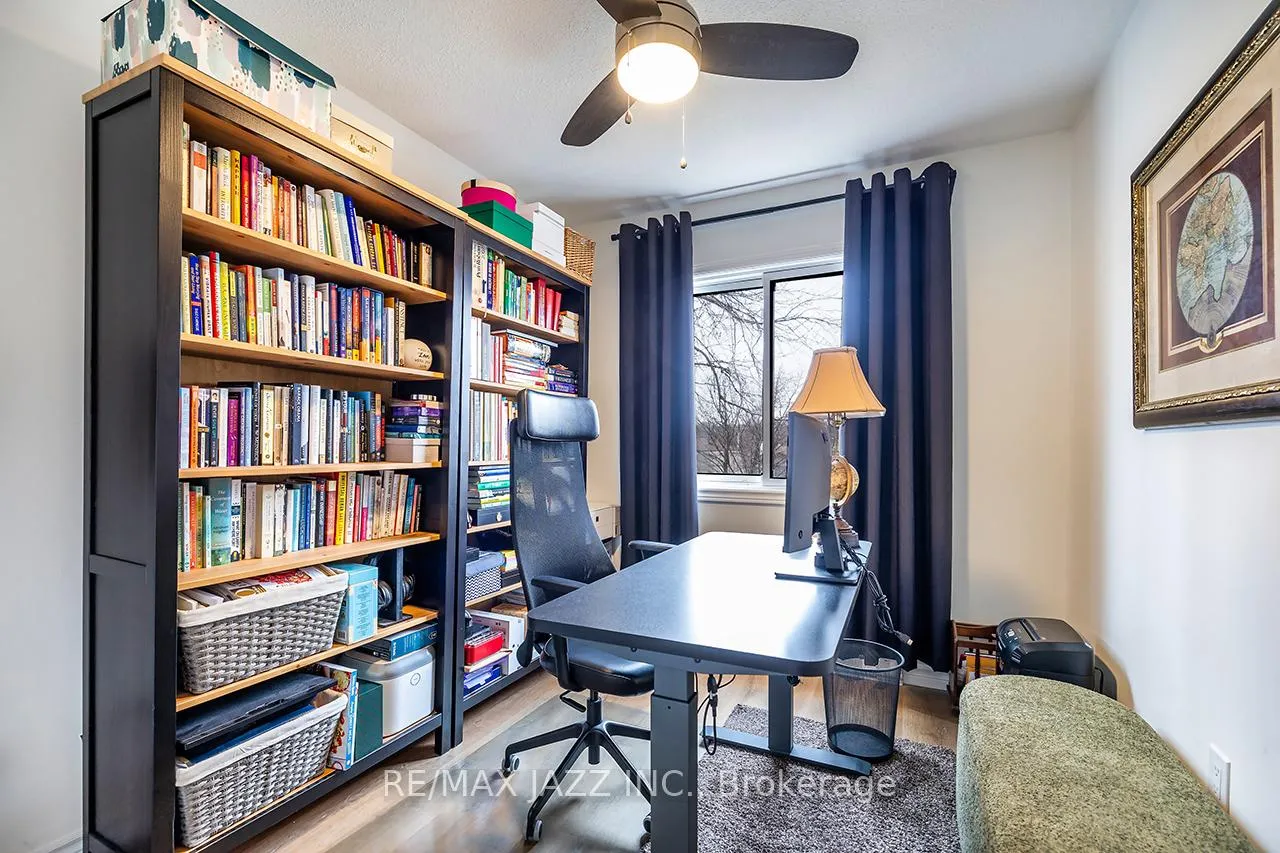 Photo 25 of Unit 77, 77 Park Lane Circle, Clarington, Bowmanville — HOMEH