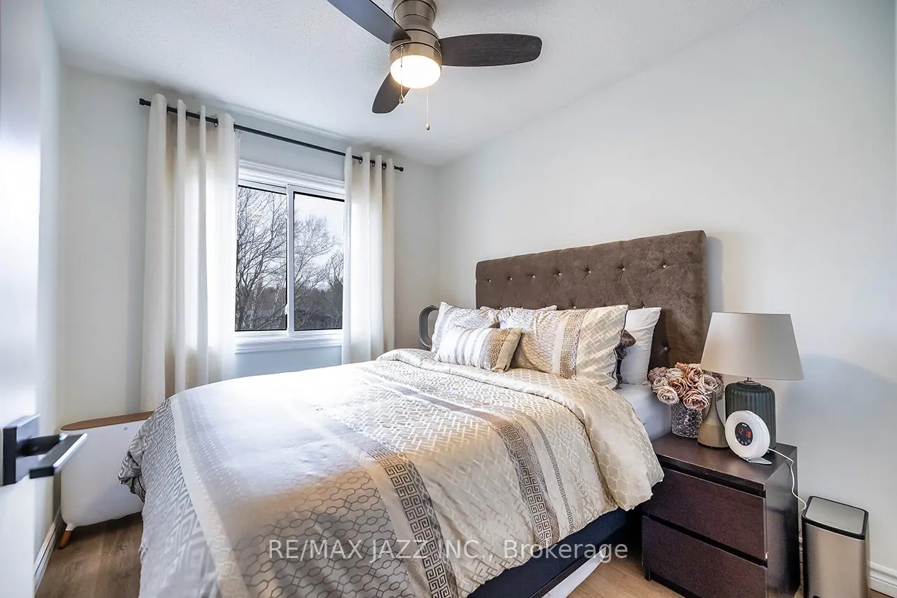 Photo 26 of Unit 77, 77 Park Lane Circle, Clarington, Bowmanville — HOMEH