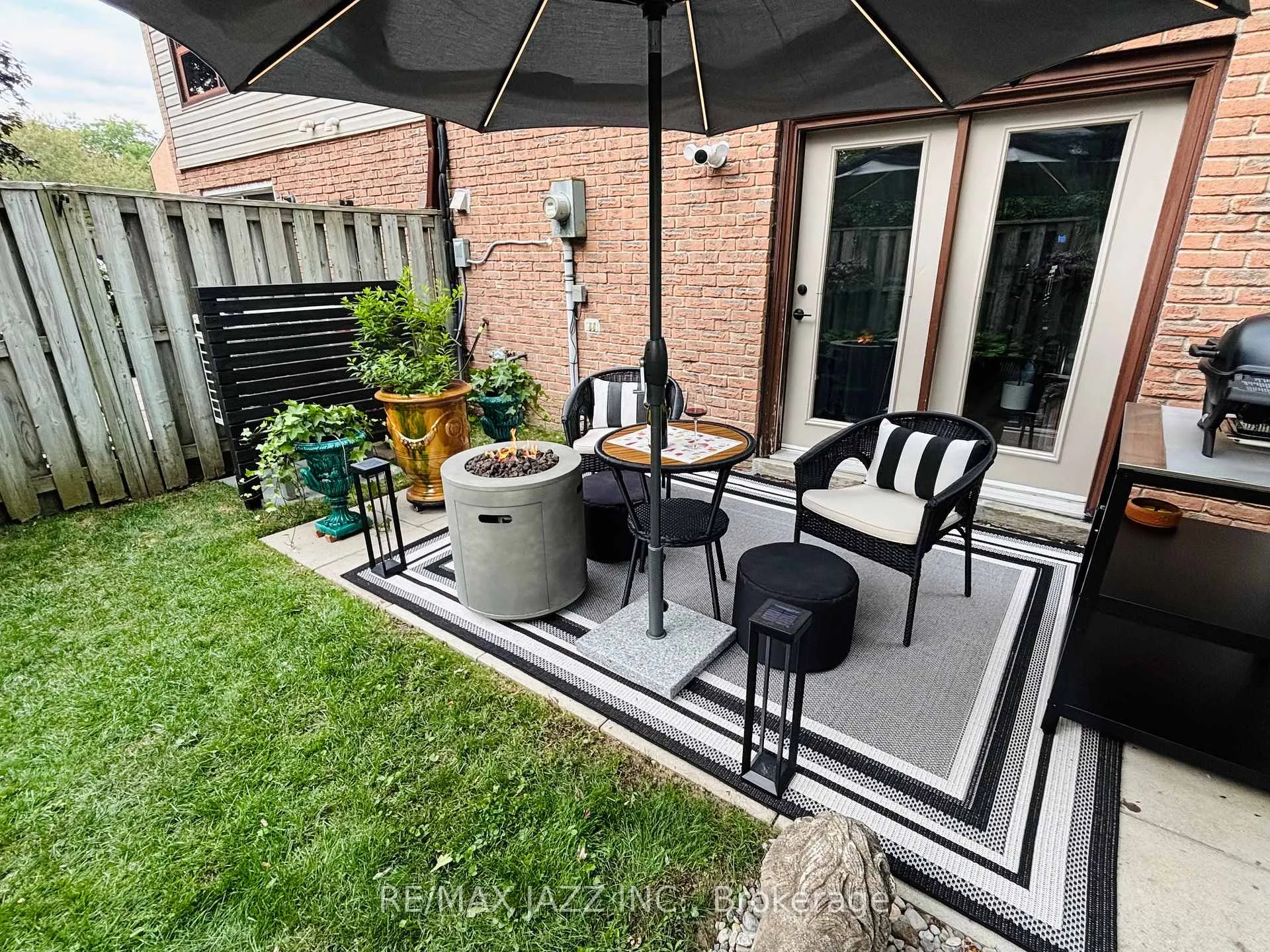 Photo 39 of Unit 77, 77 Park Lane Circle, Clarington, Bowmanville — HOMEH